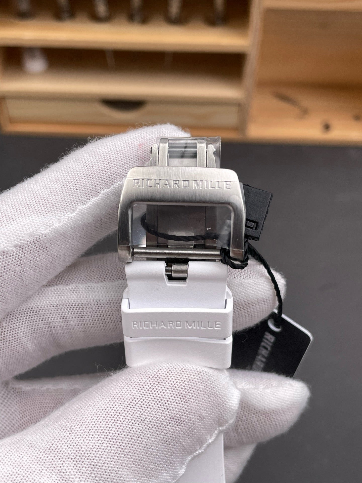 White black Watch
