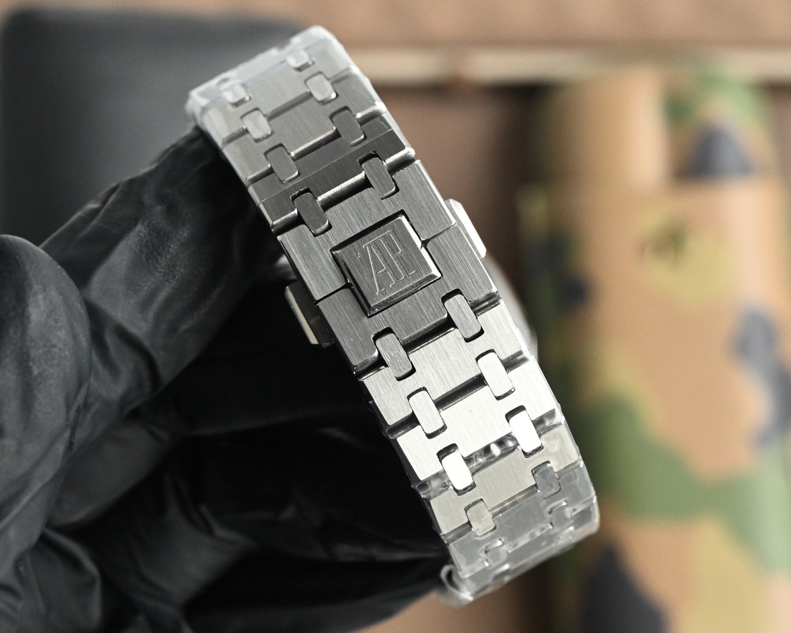 Golden, Silver and Black Watch