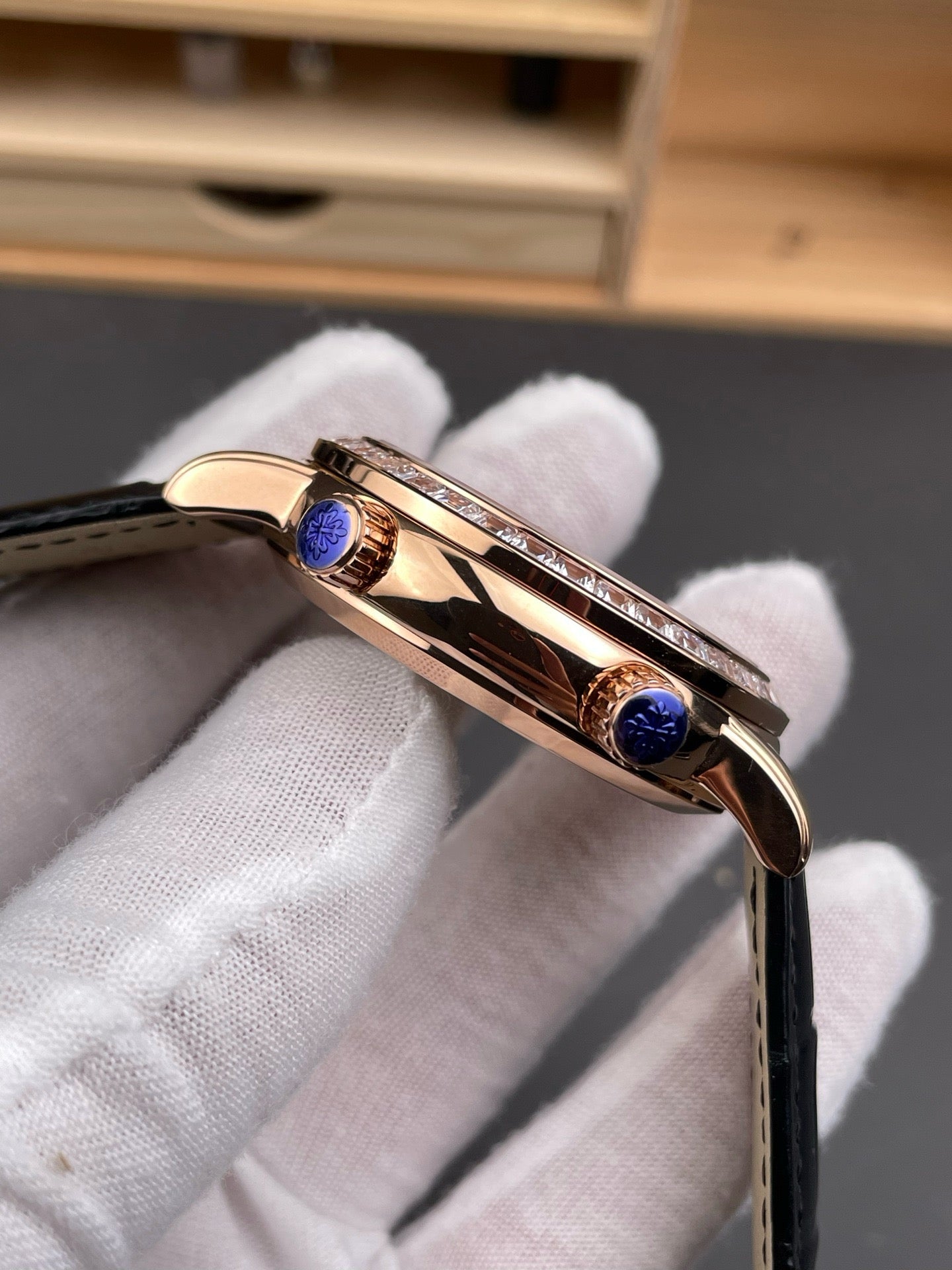Black gold Watch