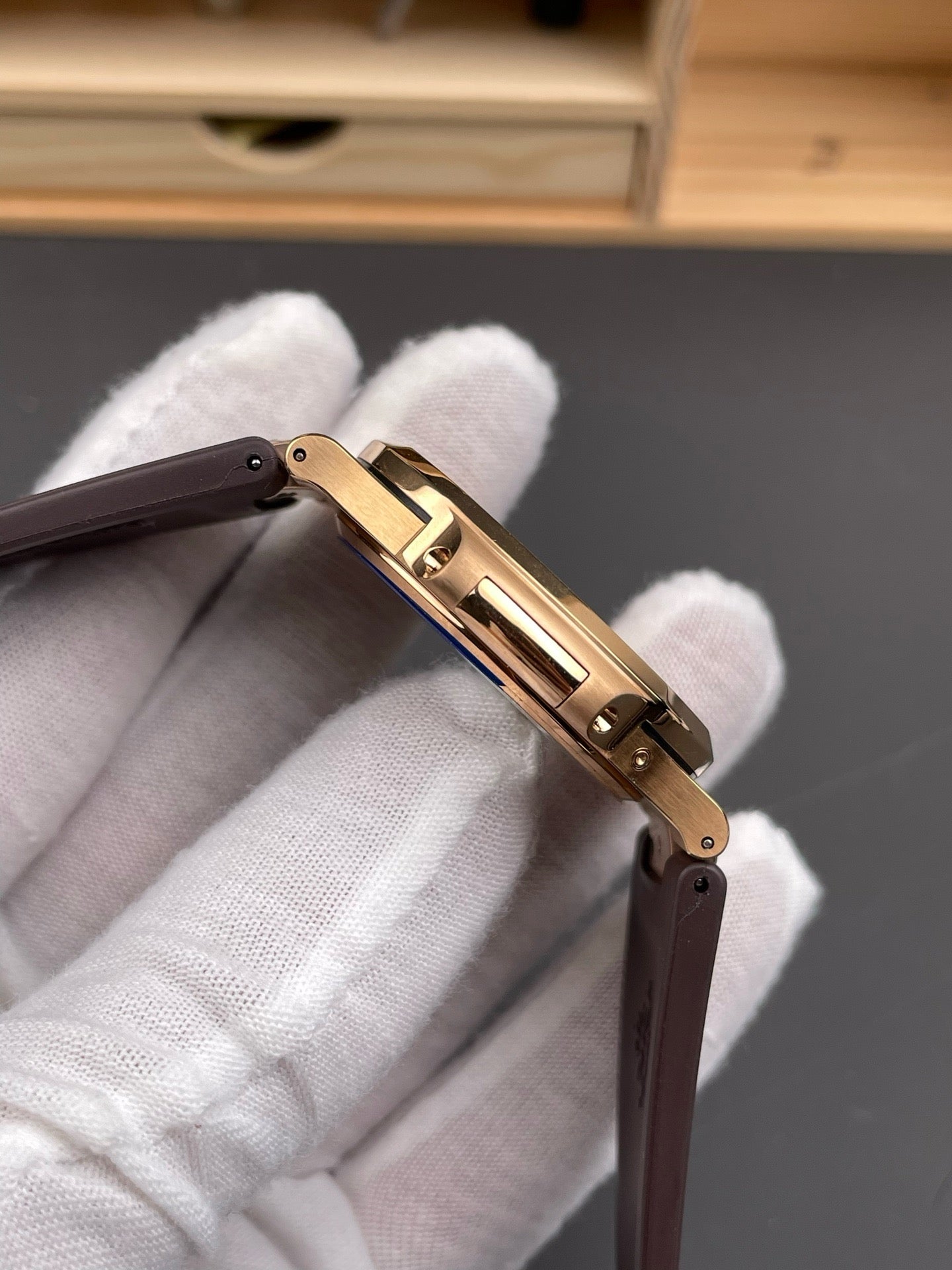 Brown gold Watch