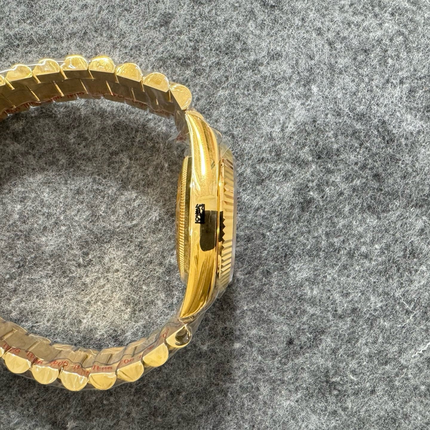 Gold black Watch