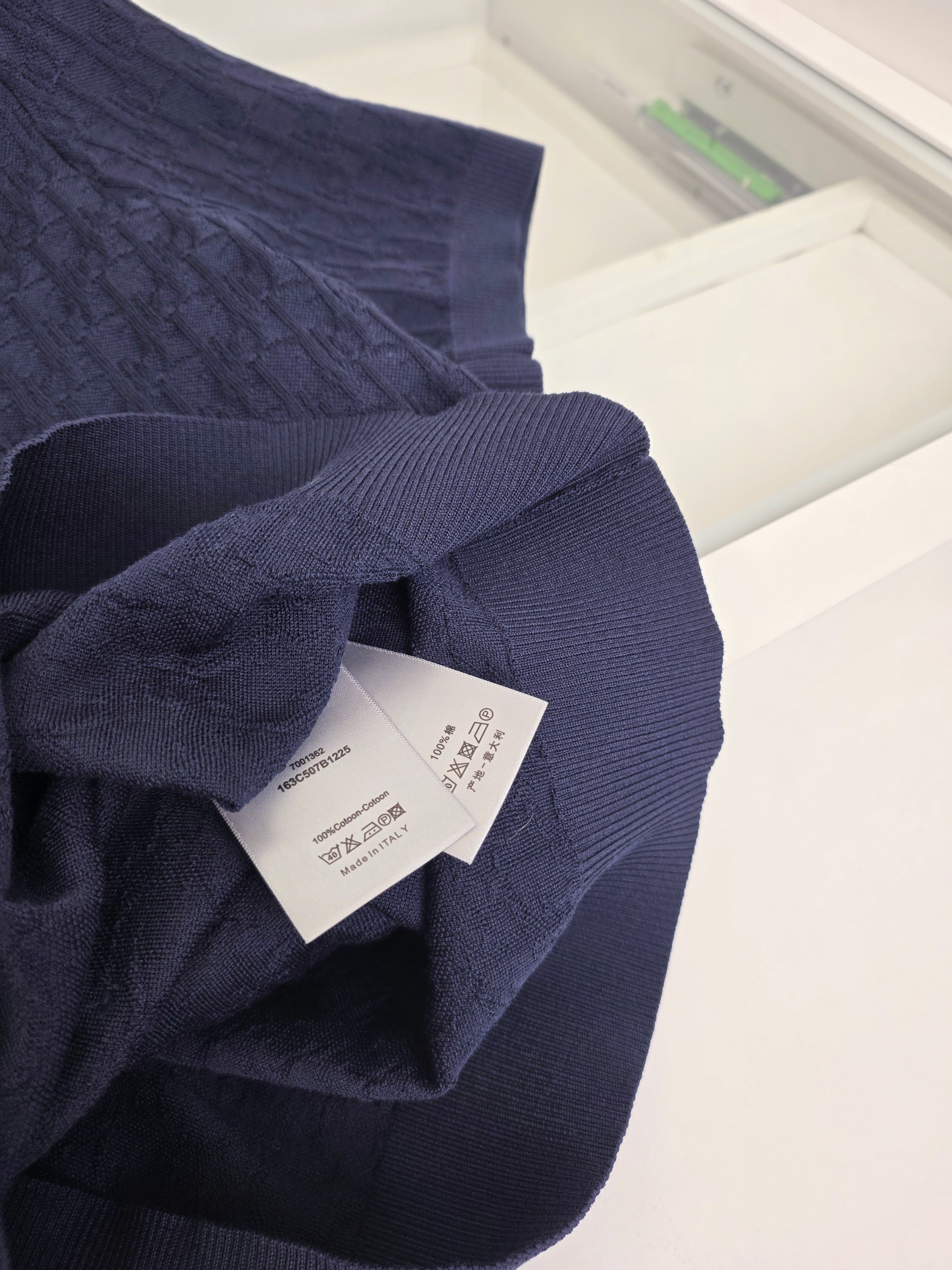 Off-white and Navy blue T-Shirt