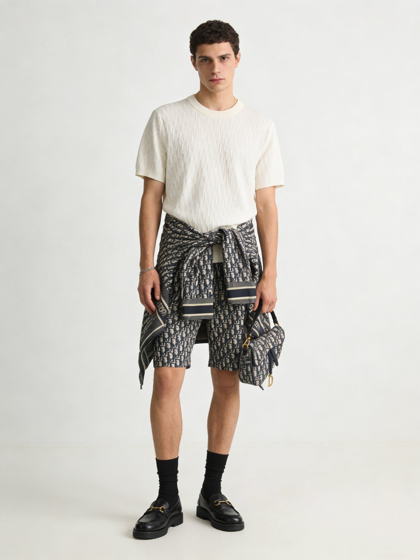 Off-white and Navy blue T-Shirt