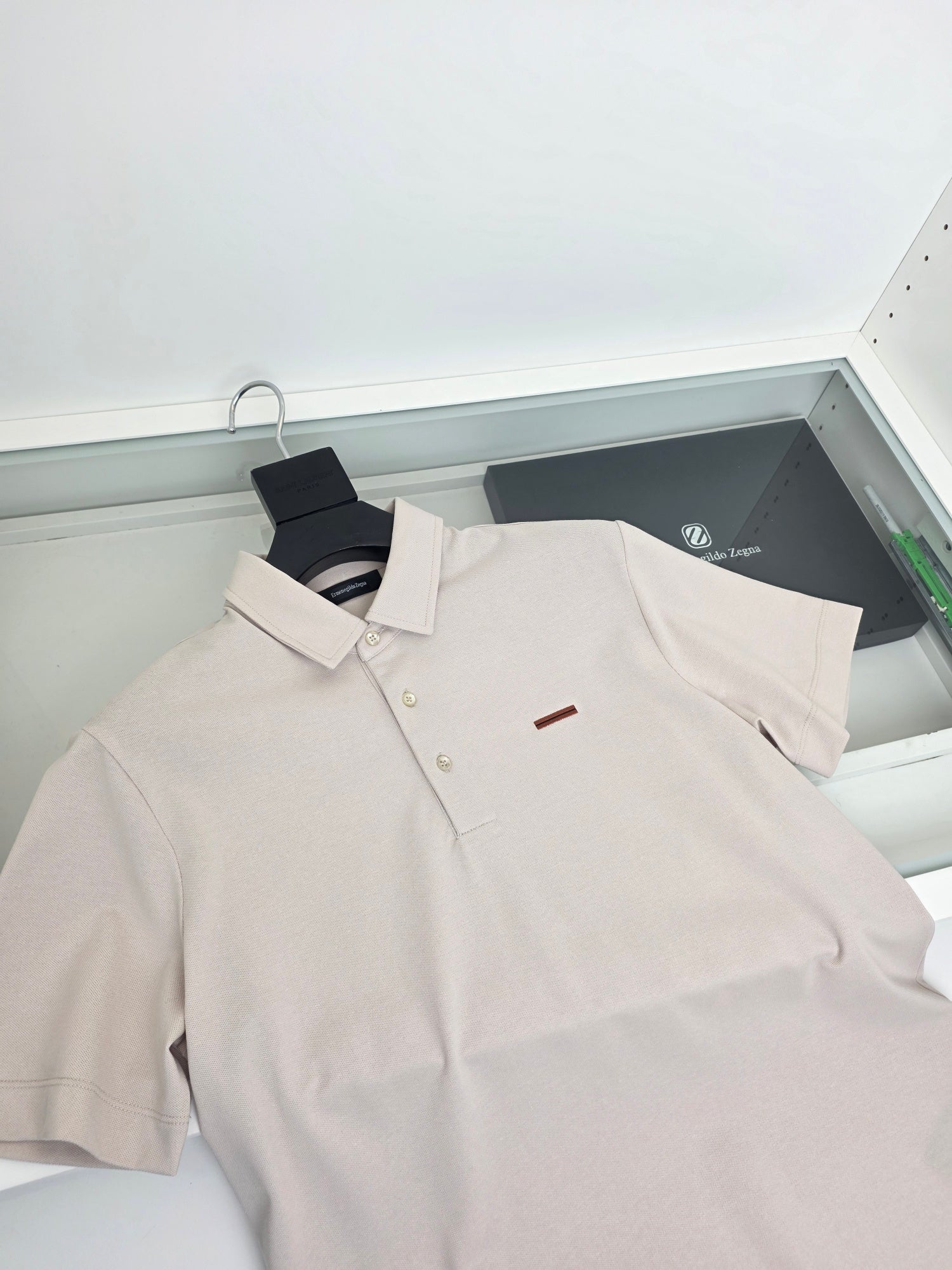 Off-white, Brown grey and Black Polo