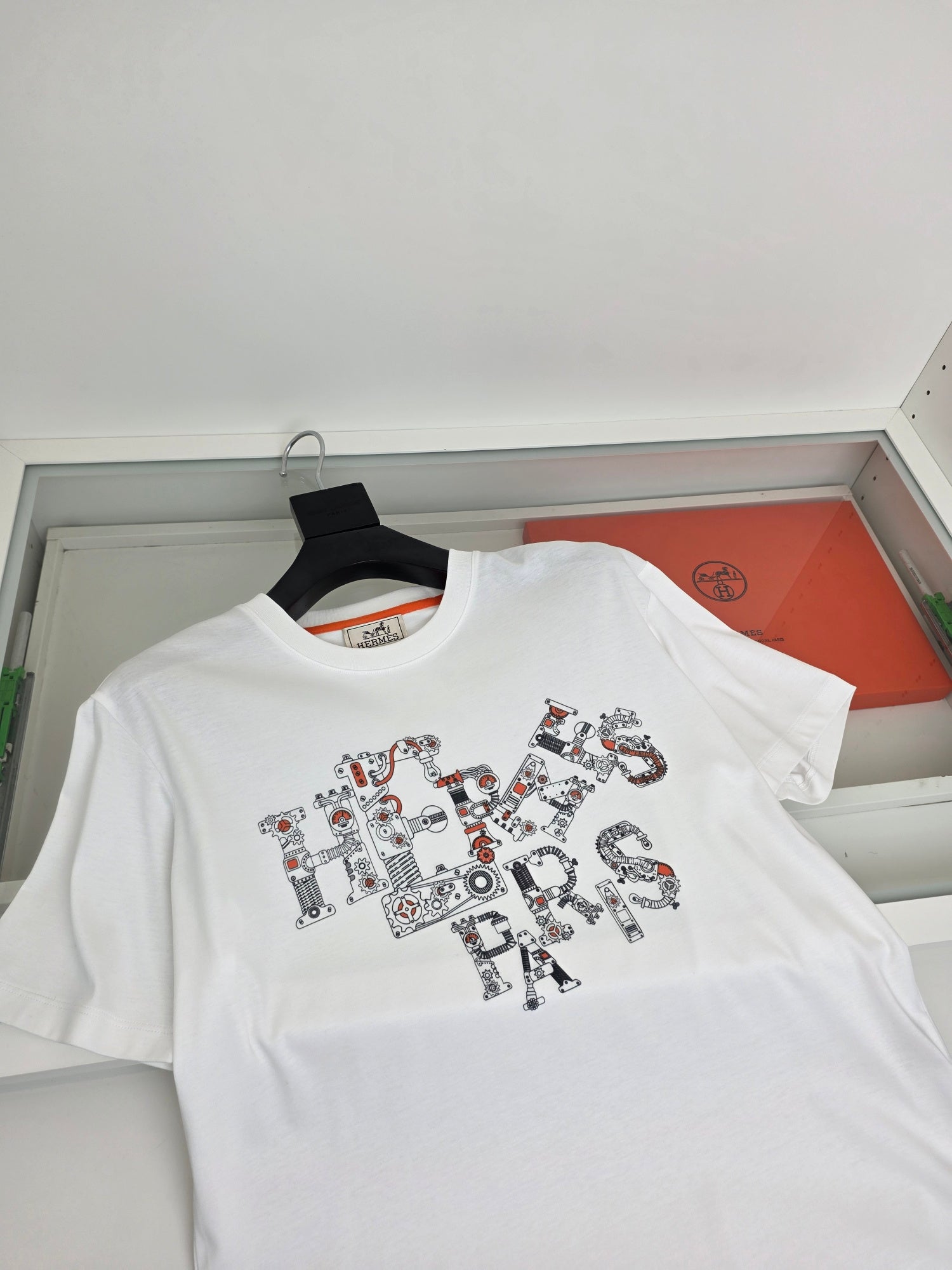 Black and White T-Shirt - FashionHype.xyz