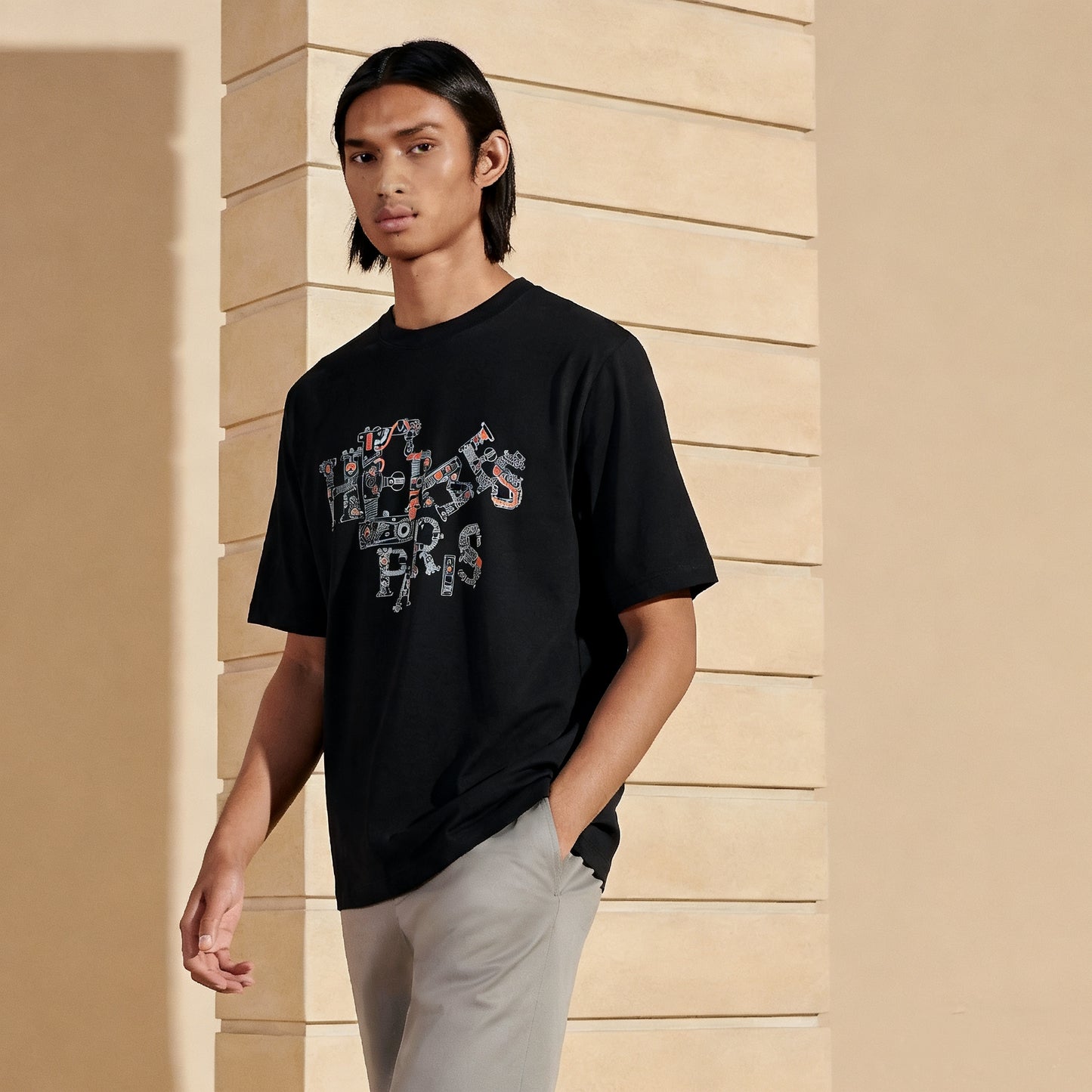 Black and White T-Shirt - FashionHype.xyz