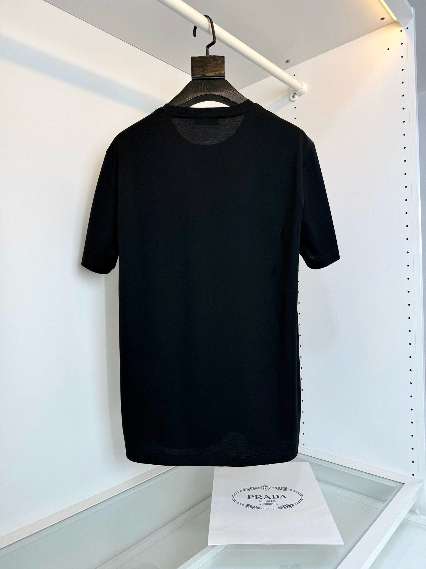 Black and White T-Shirt - FashionHype.xyz
