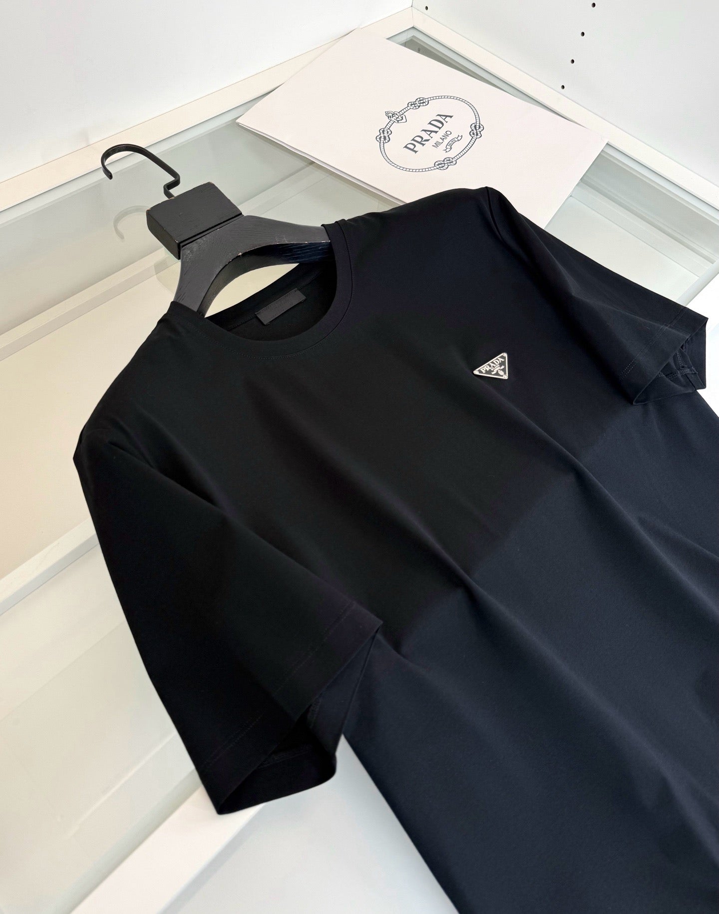 Black and White T-Shirt - FashionHype.xyz