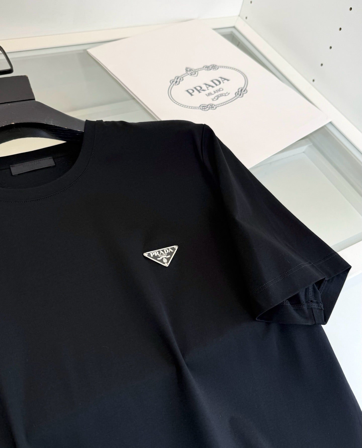 Black and White T-Shirt - FashionHype.xyz