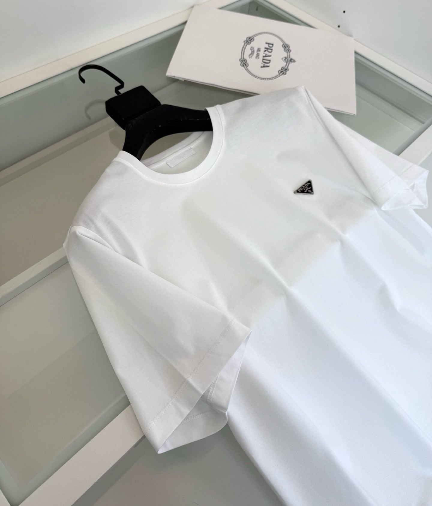 Black and White T-Shirt - FashionHype.xyz