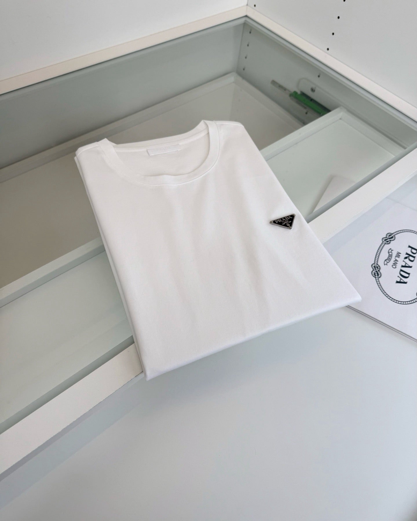 Black and White T-Shirt - FashionHype.xyz