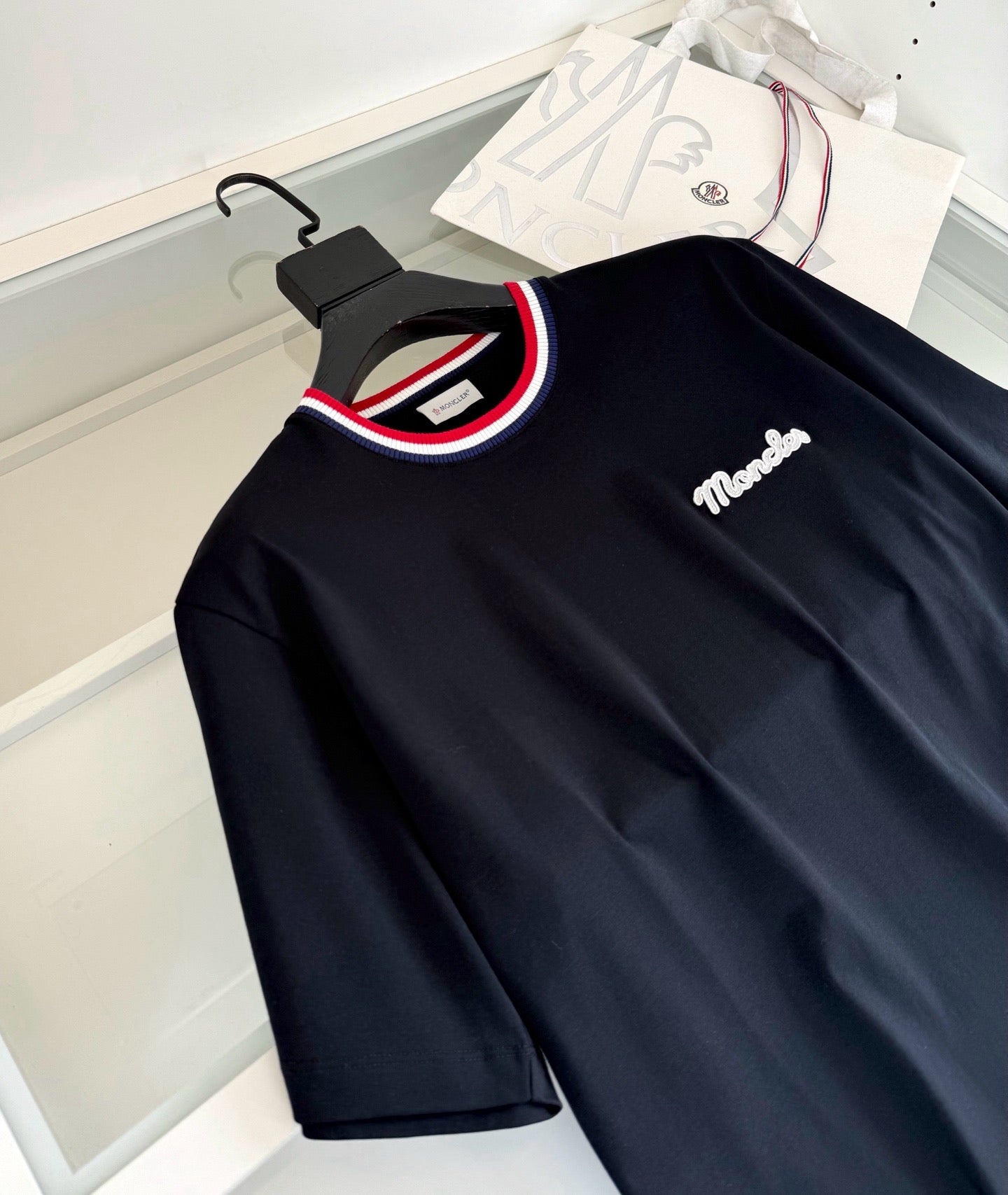 Black and White T-Shirt - Size XL