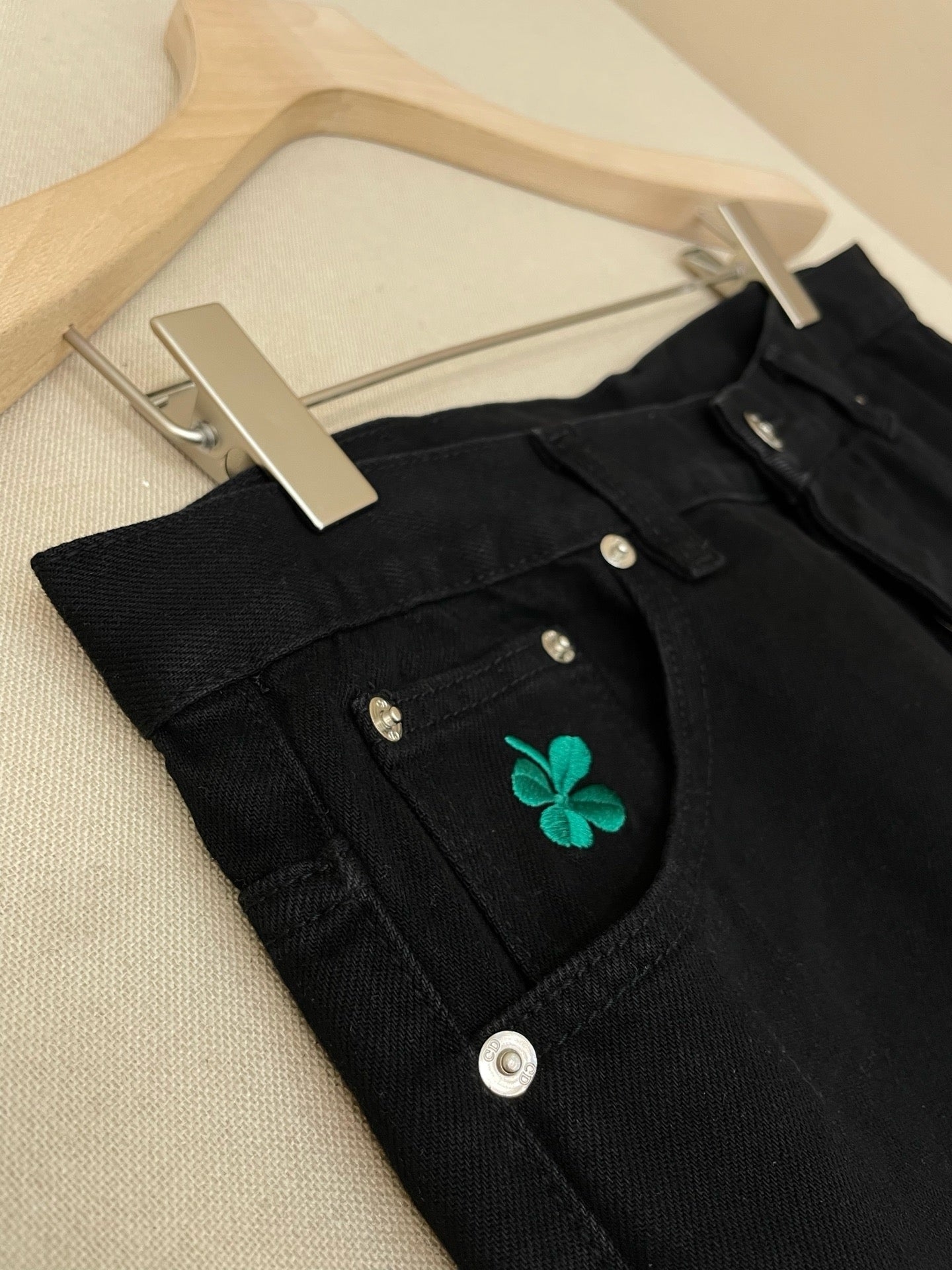 Black Pant