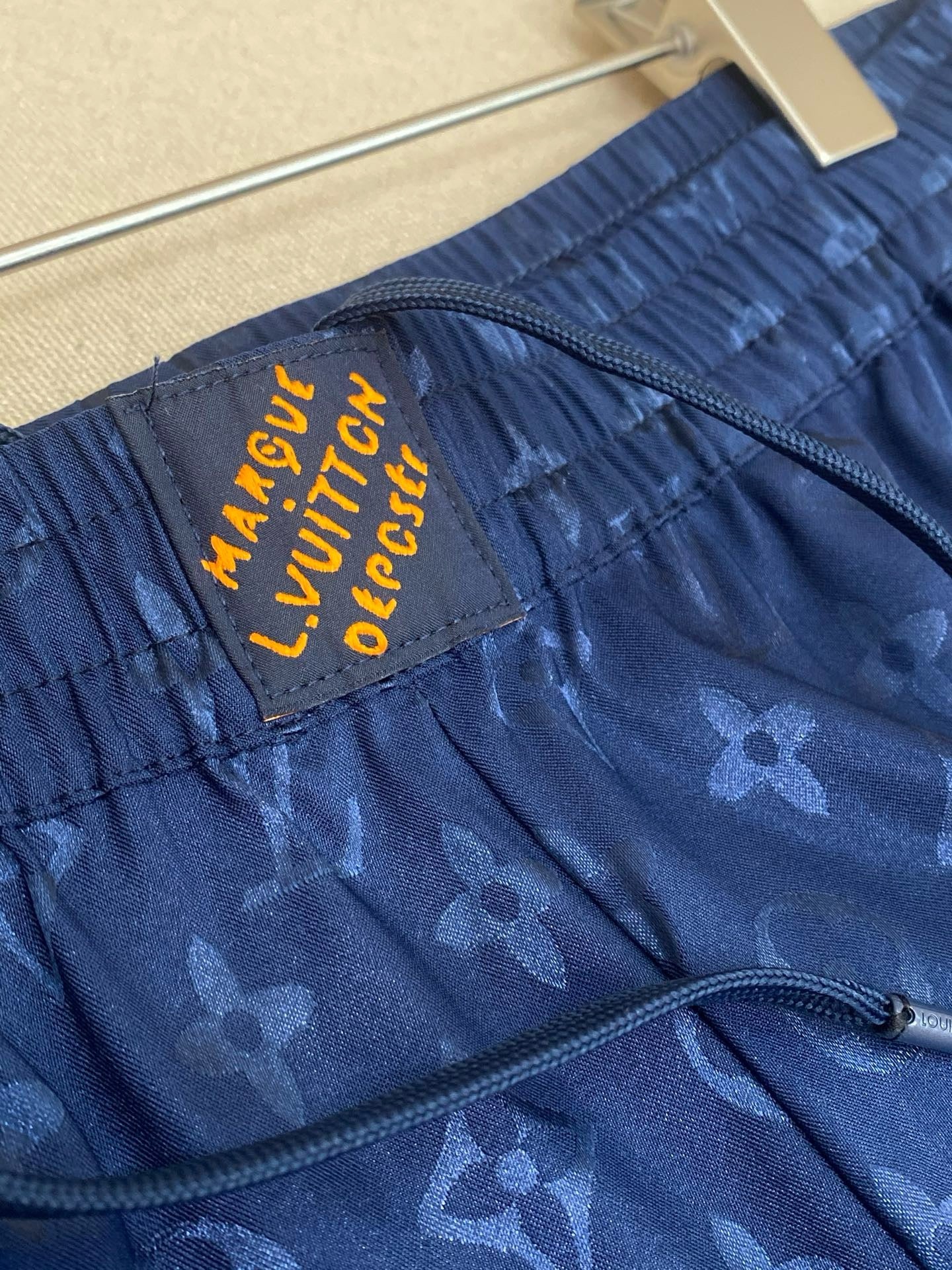 Multi-color Short