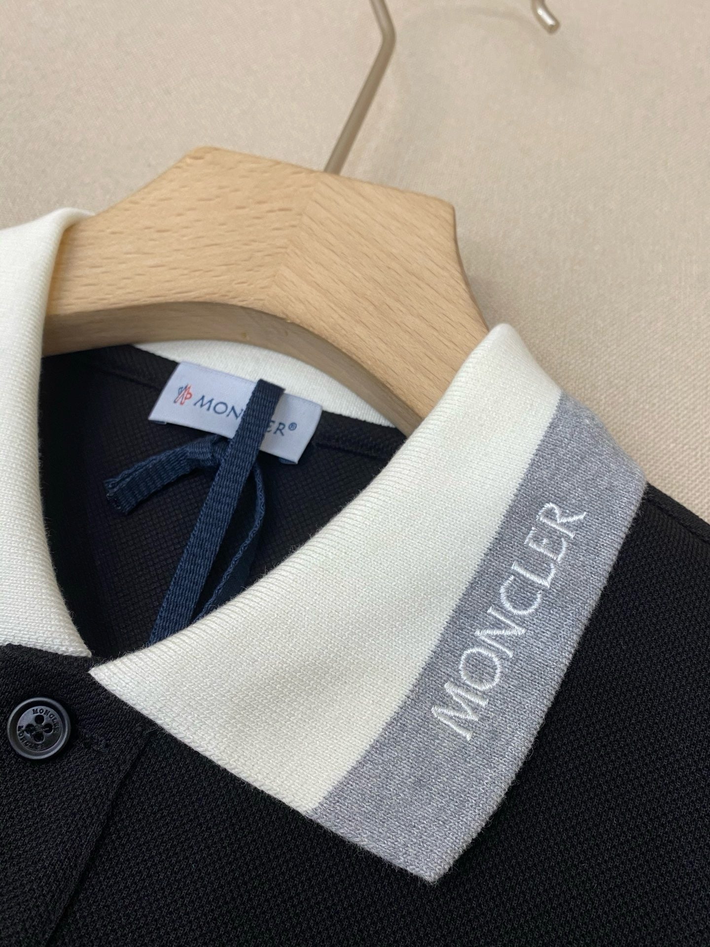 Black and White Polo - FashionHype.xyz