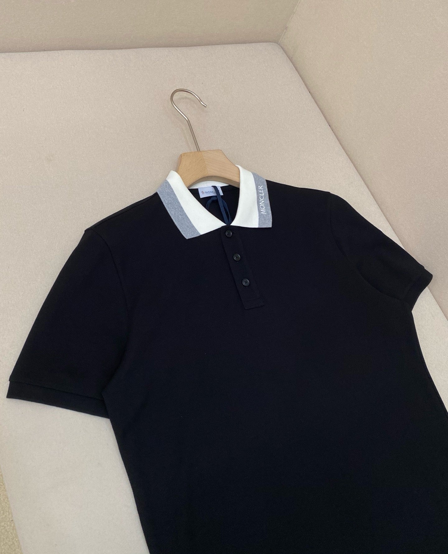 Black and White Polo - FashionHype.xyz