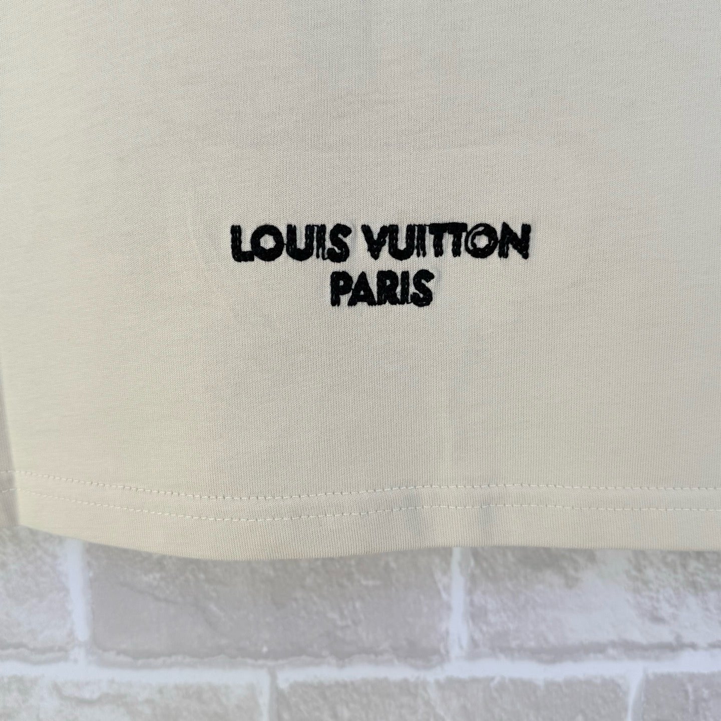 Off-white T-Shirt