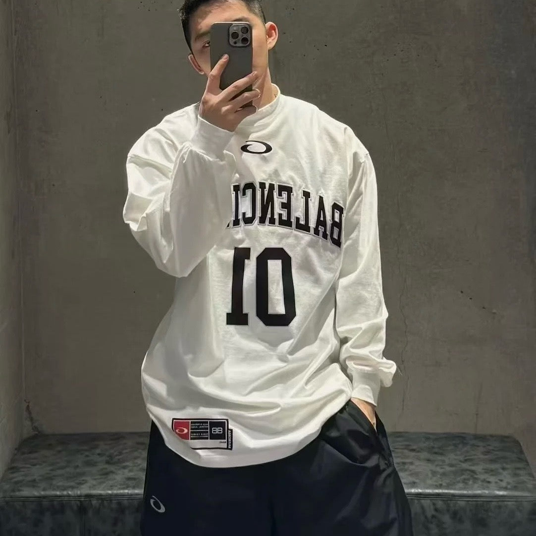 Black and White Sweatshirt