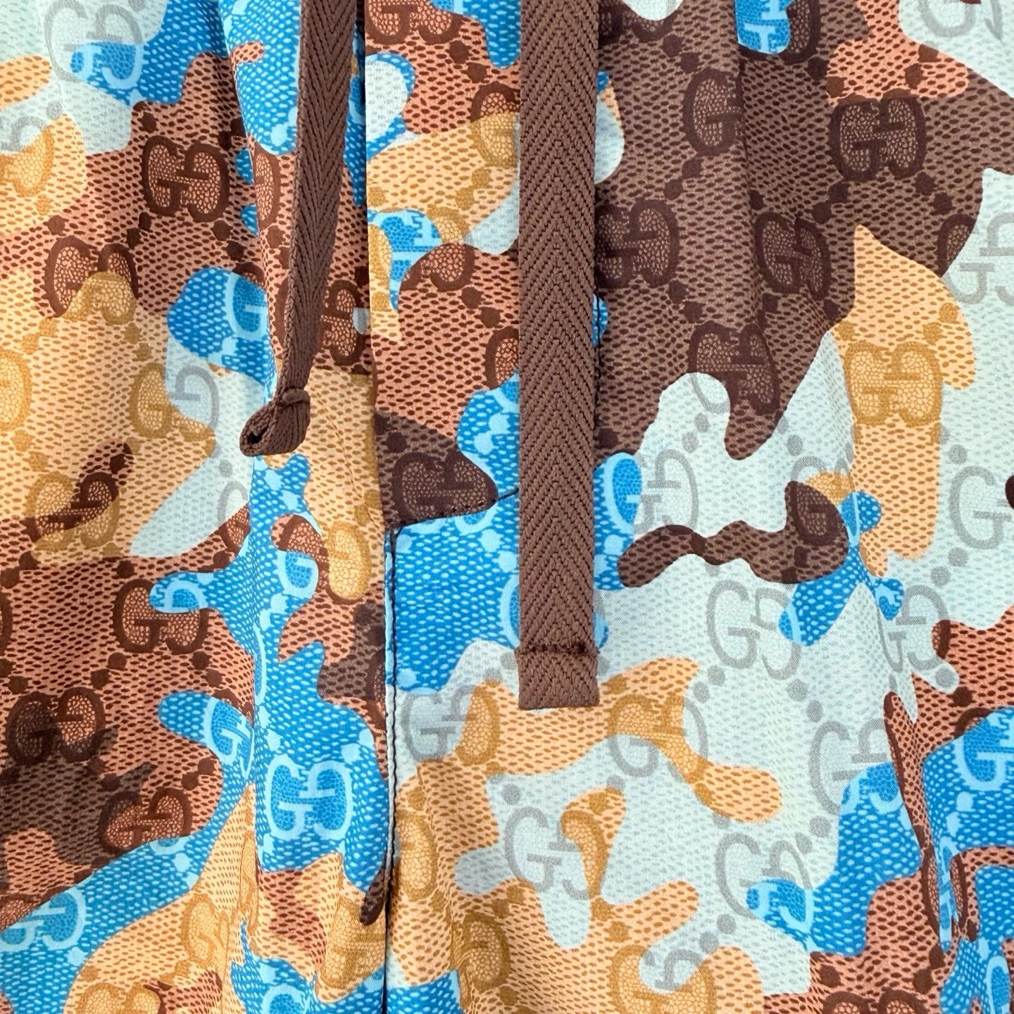 Multi-color Short