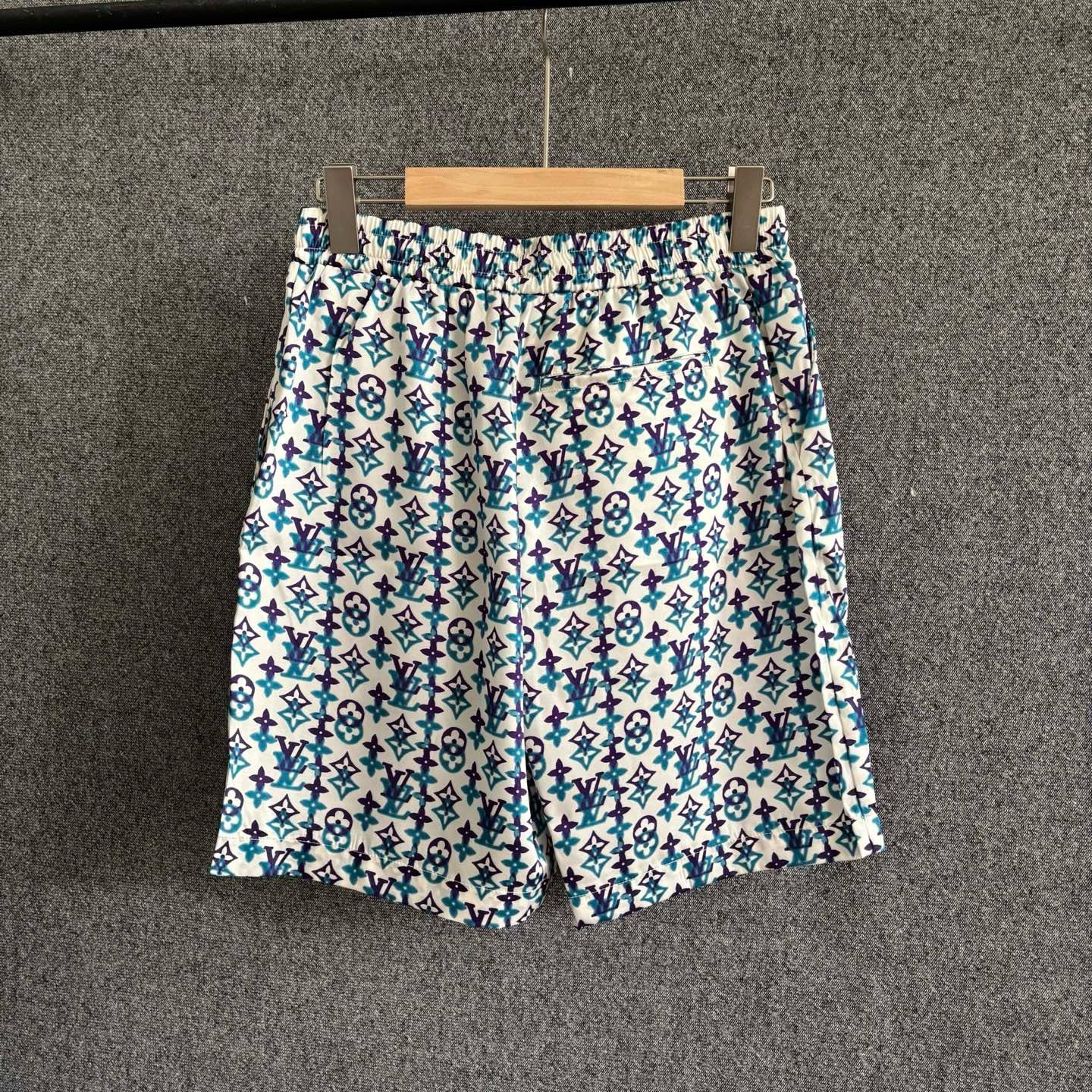 Multi-color Short