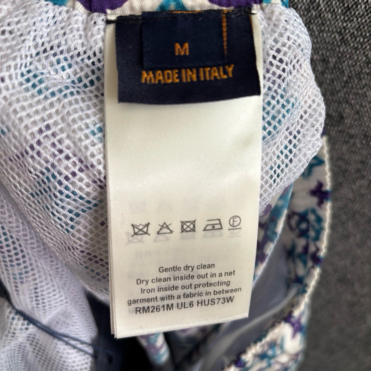 Multi-color Short