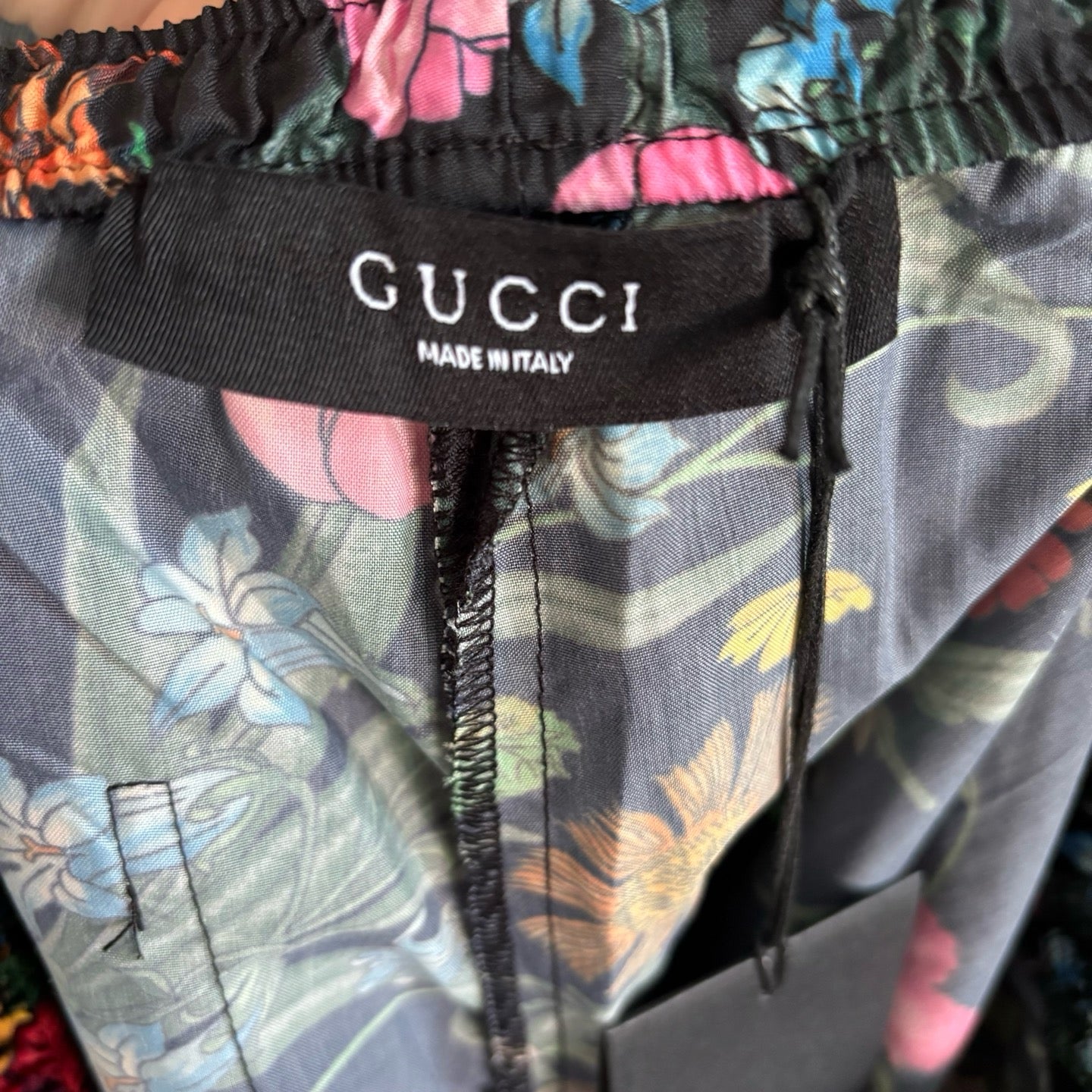 Multi-color Short