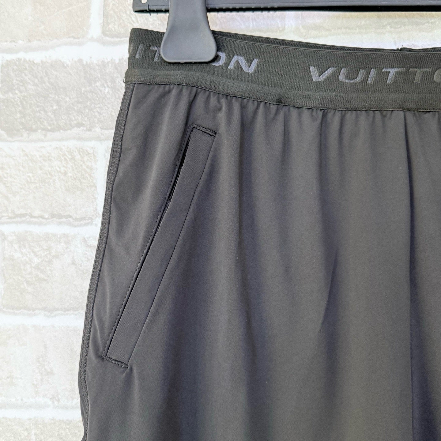 Black Short