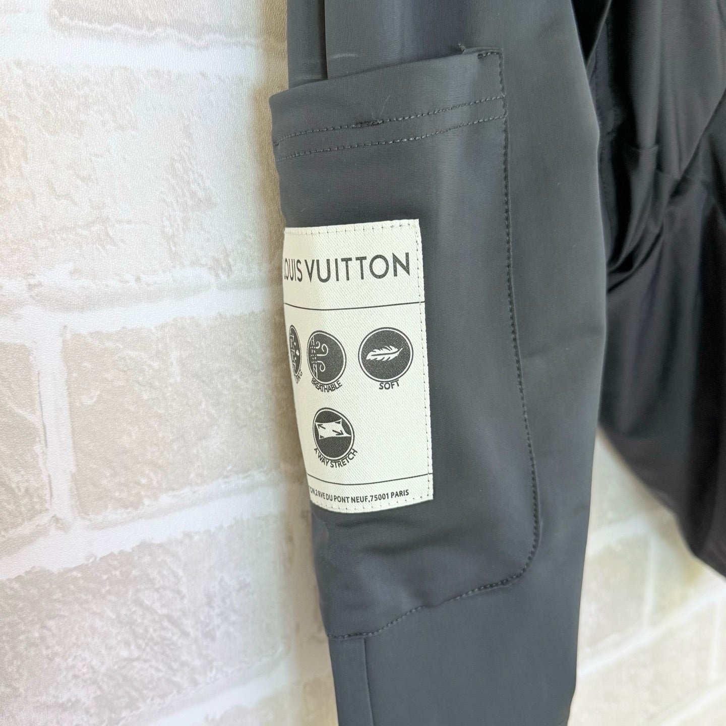 Black Short
