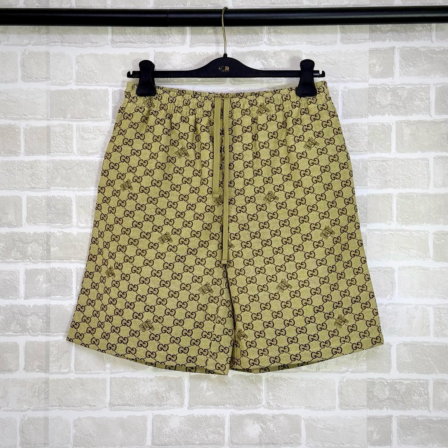 Beige brown Short