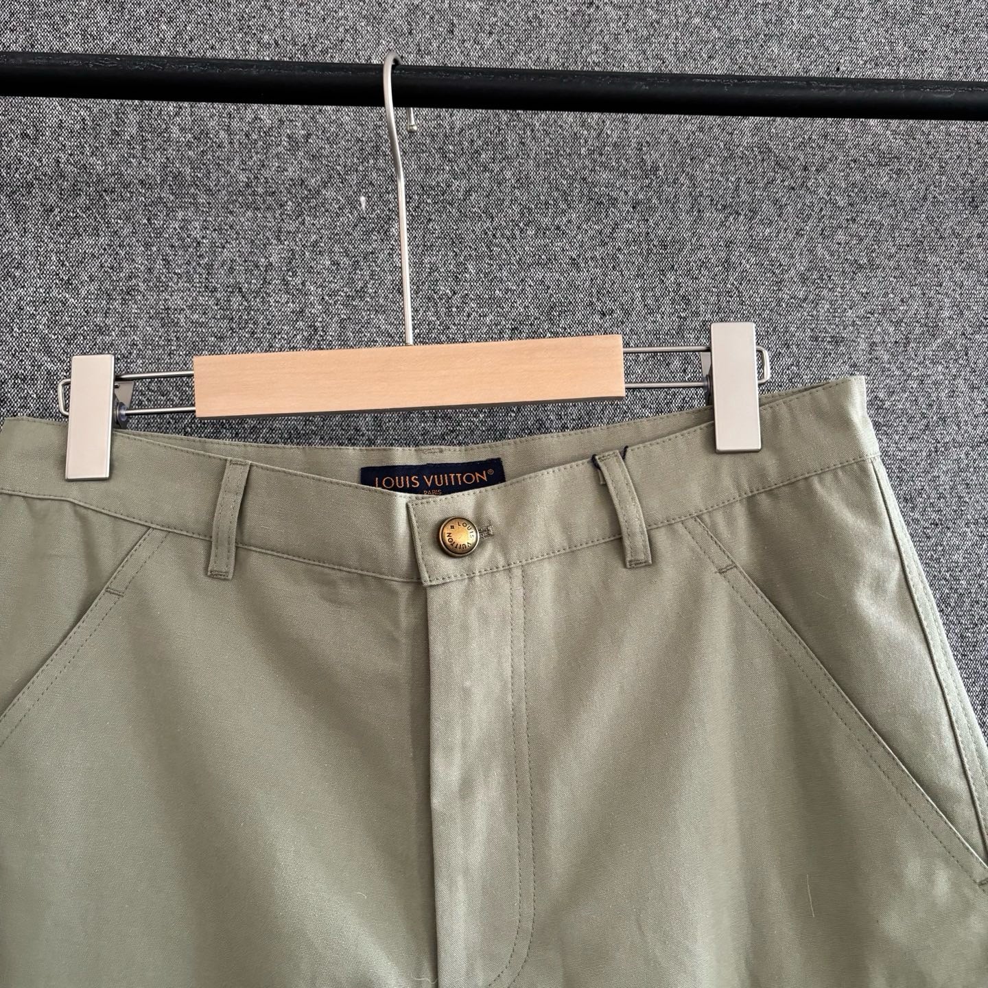 Beige and Saga green Short