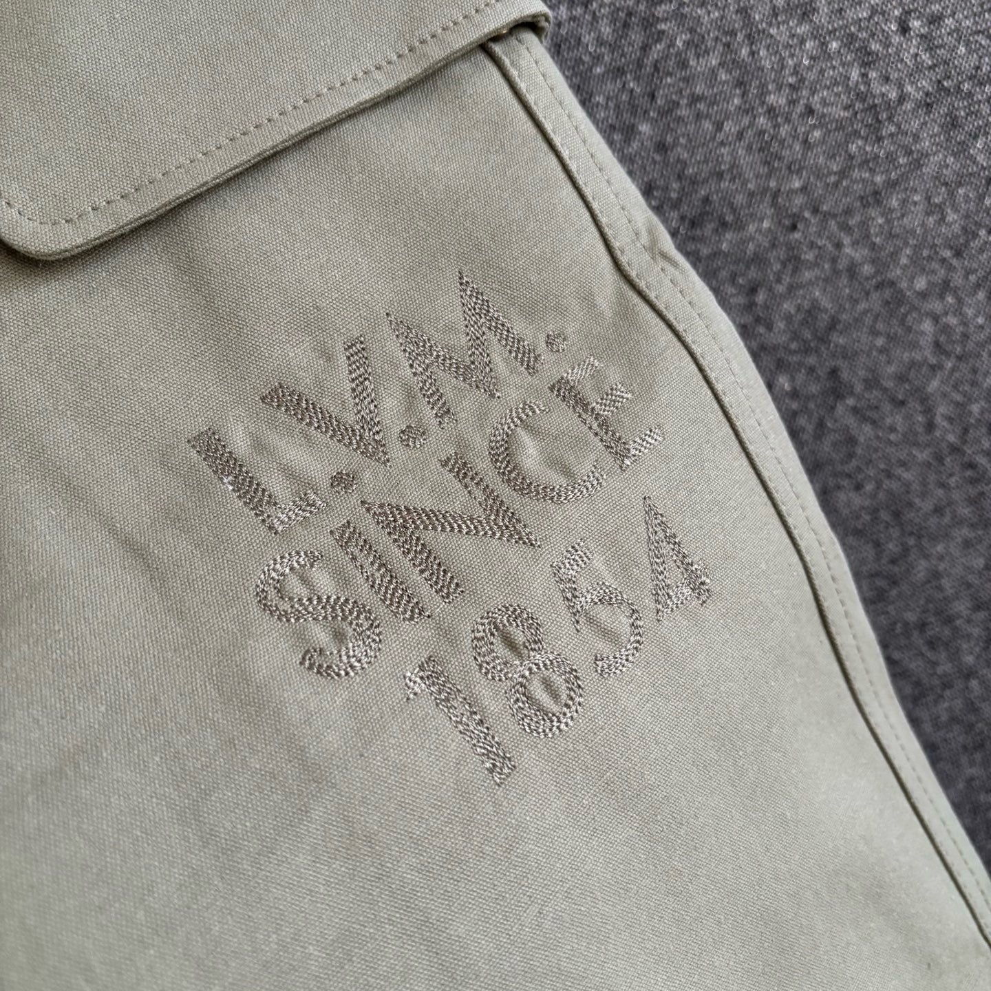 Beige and Saga green Short