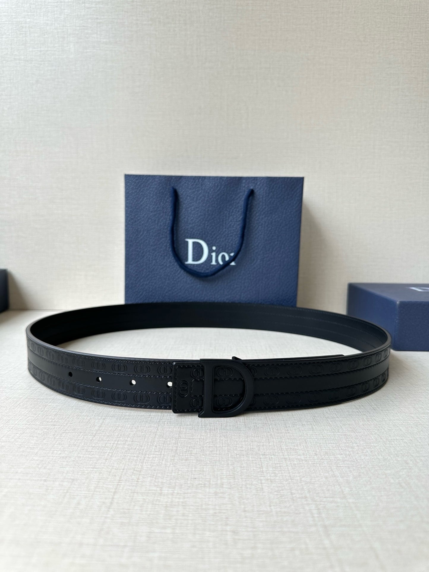 Light grey and Black Belt
