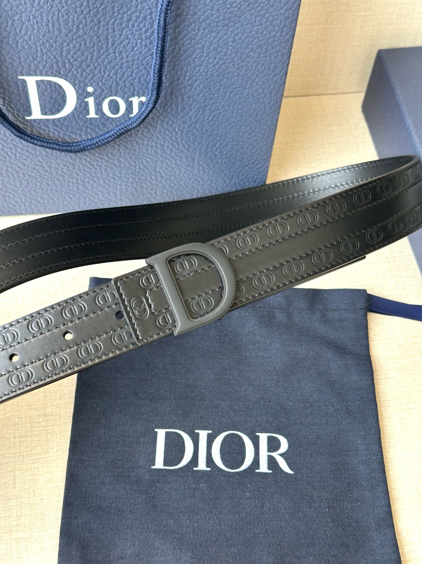 Light grey and Black Belt