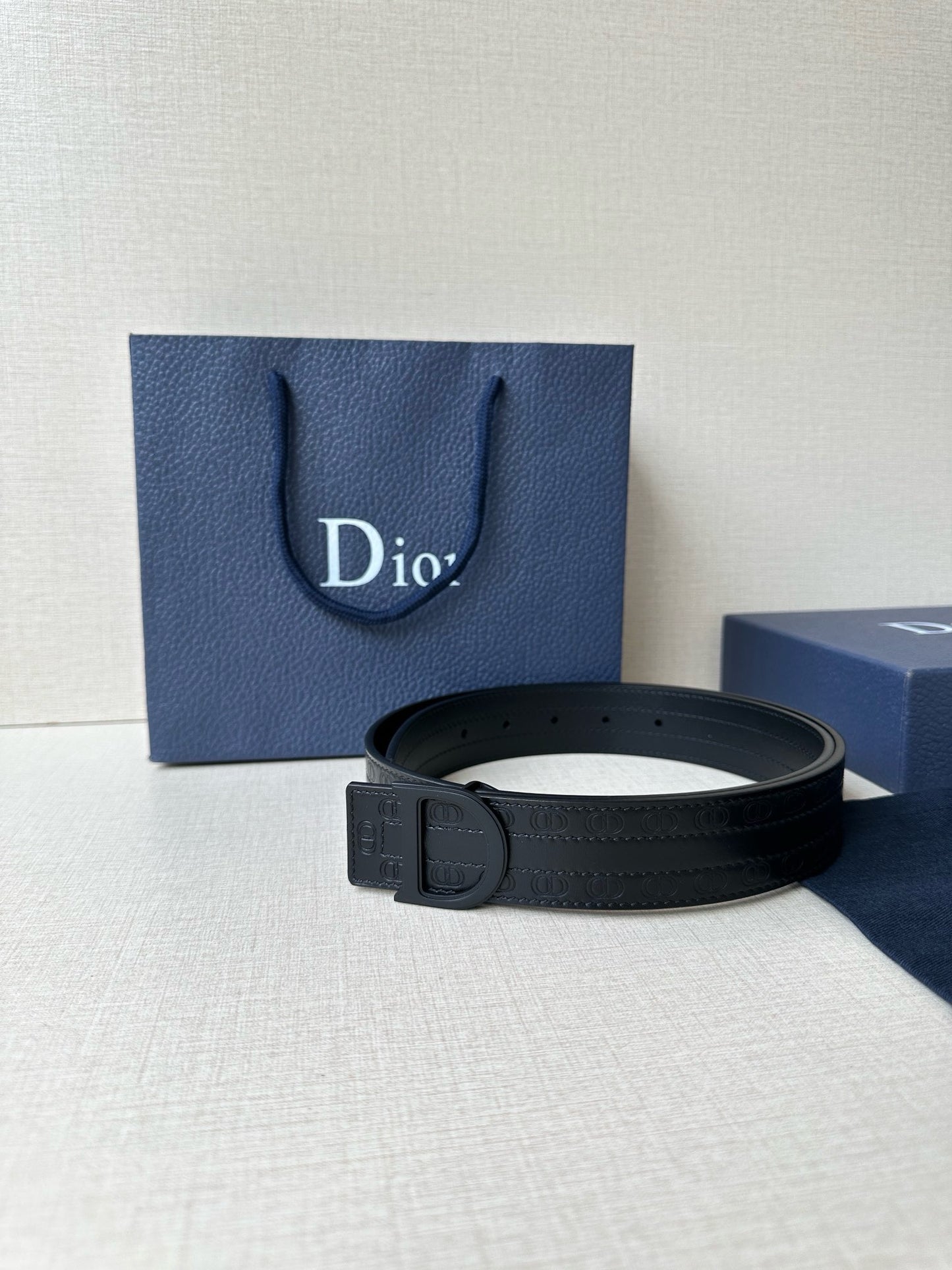 Light grey and Black Belt