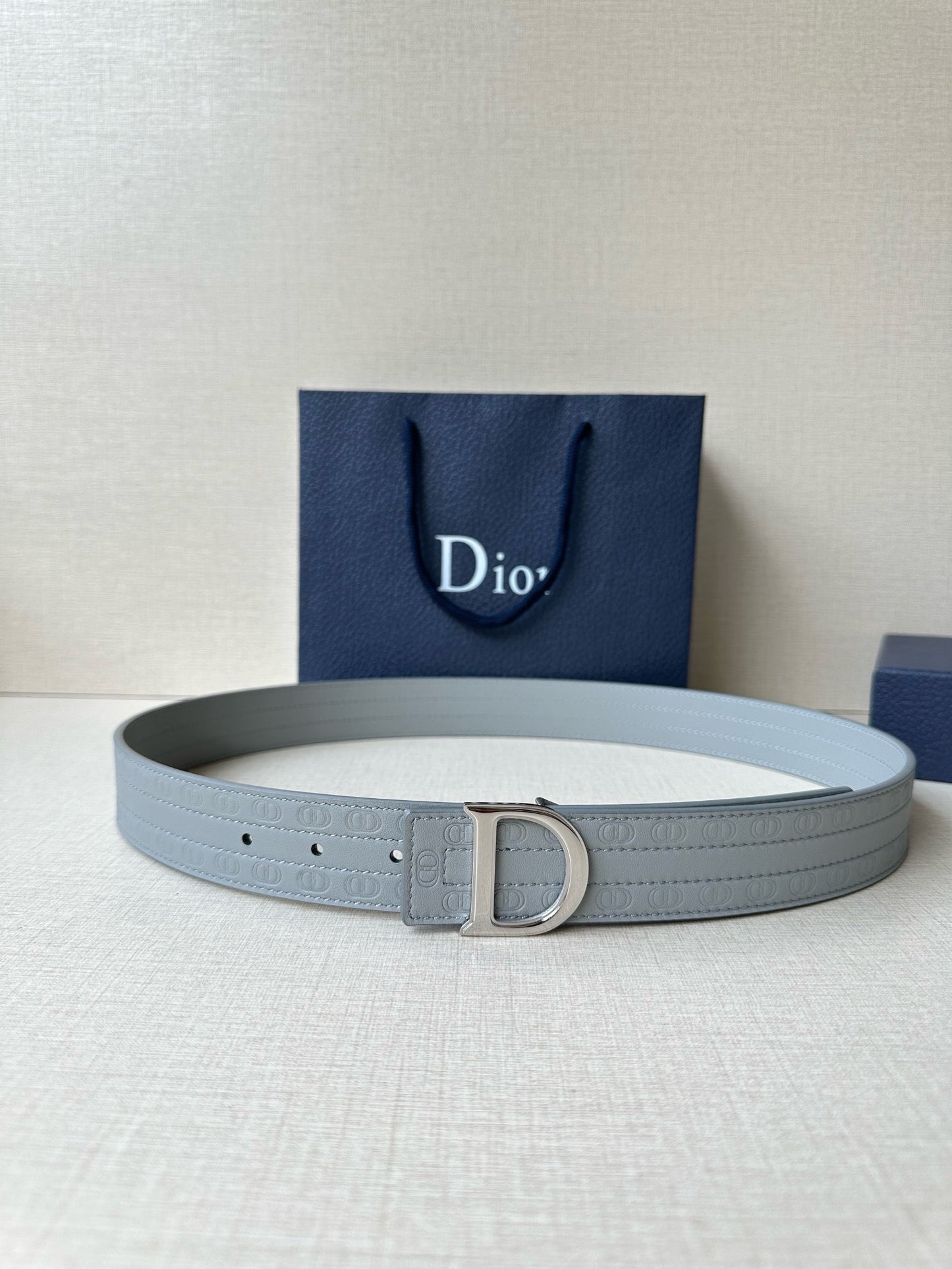 Light grey and Black Belt