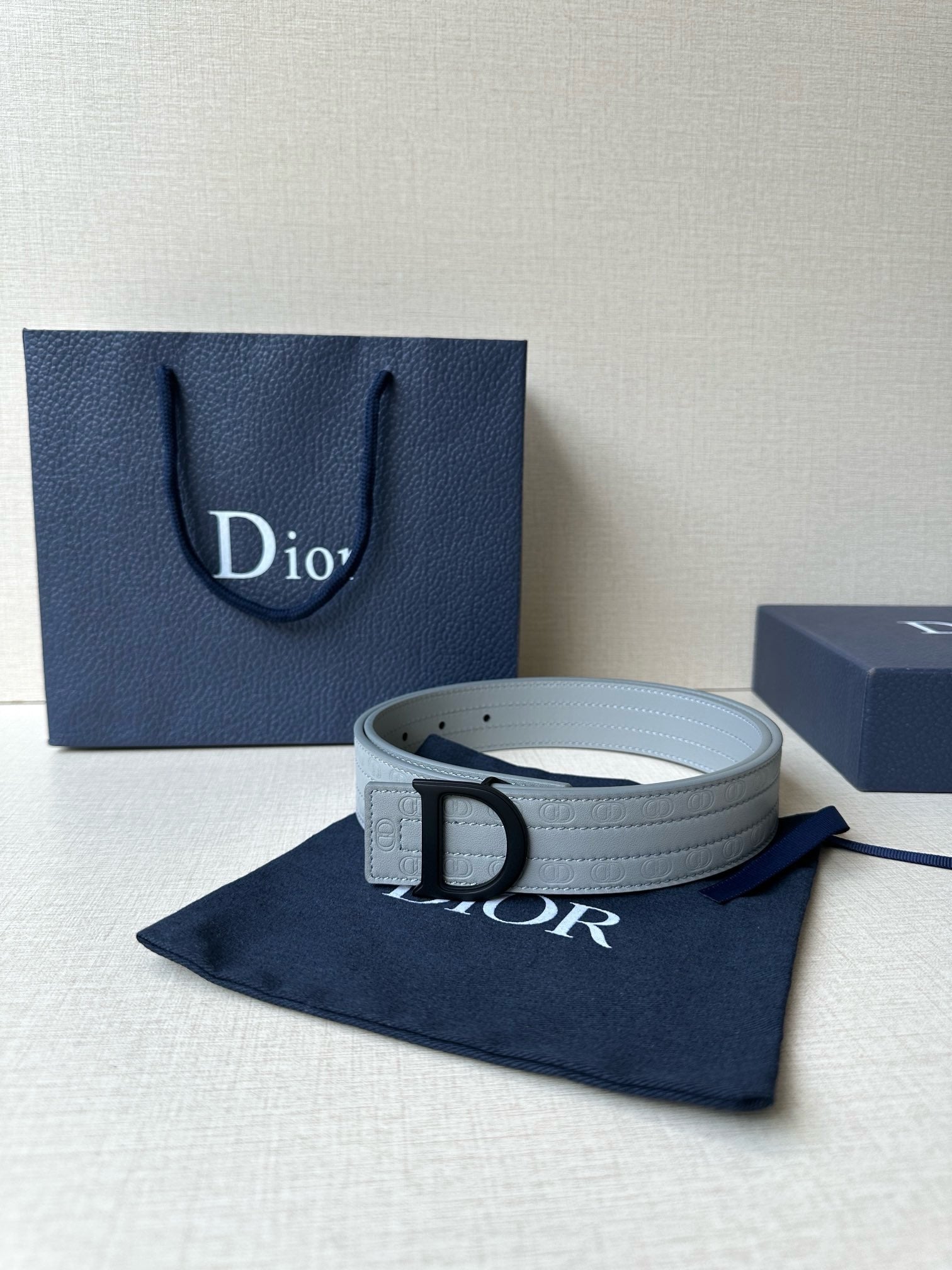Light grey and Black Belt