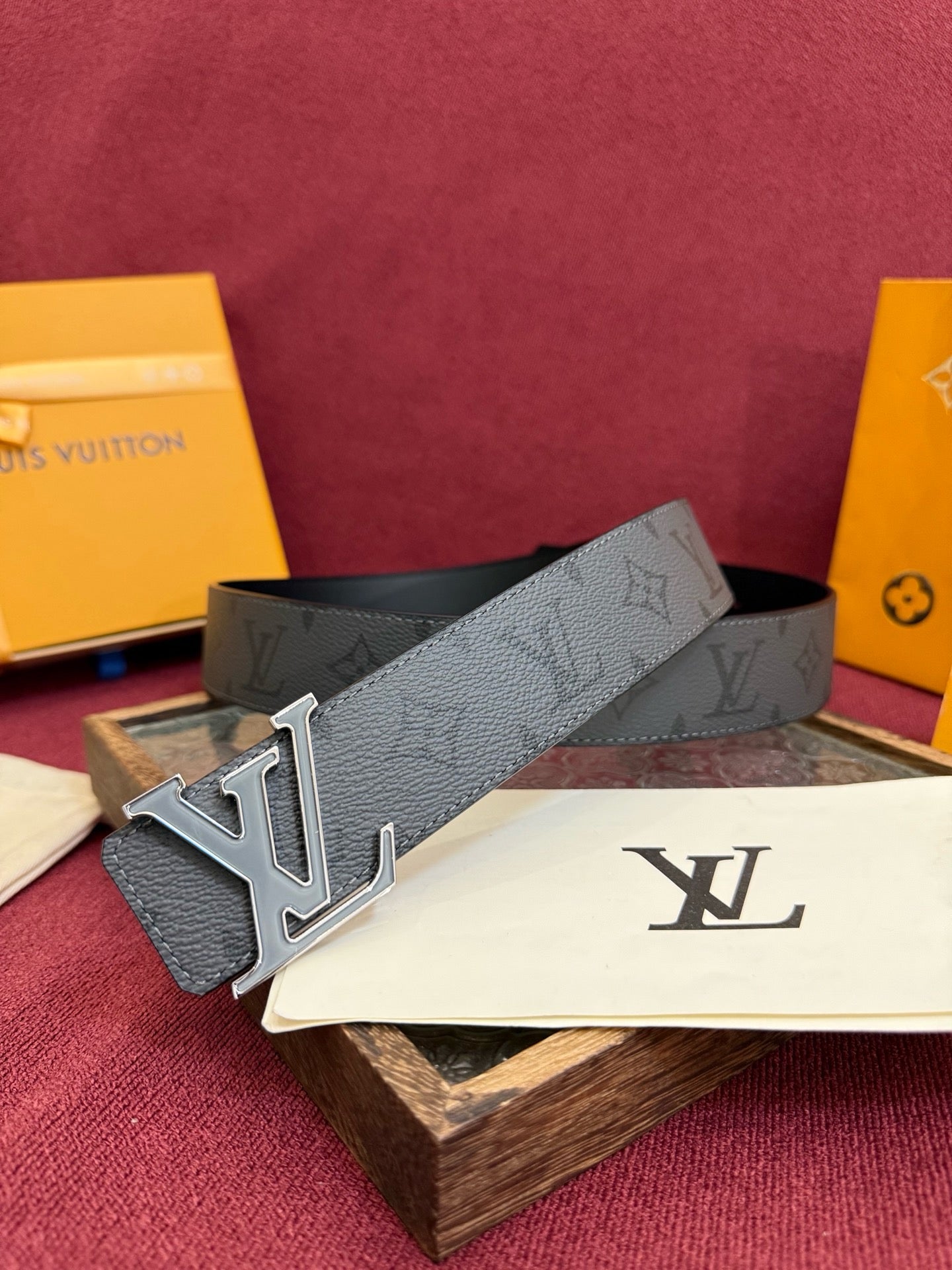 Dark grey Belt - FashionHype.xyz