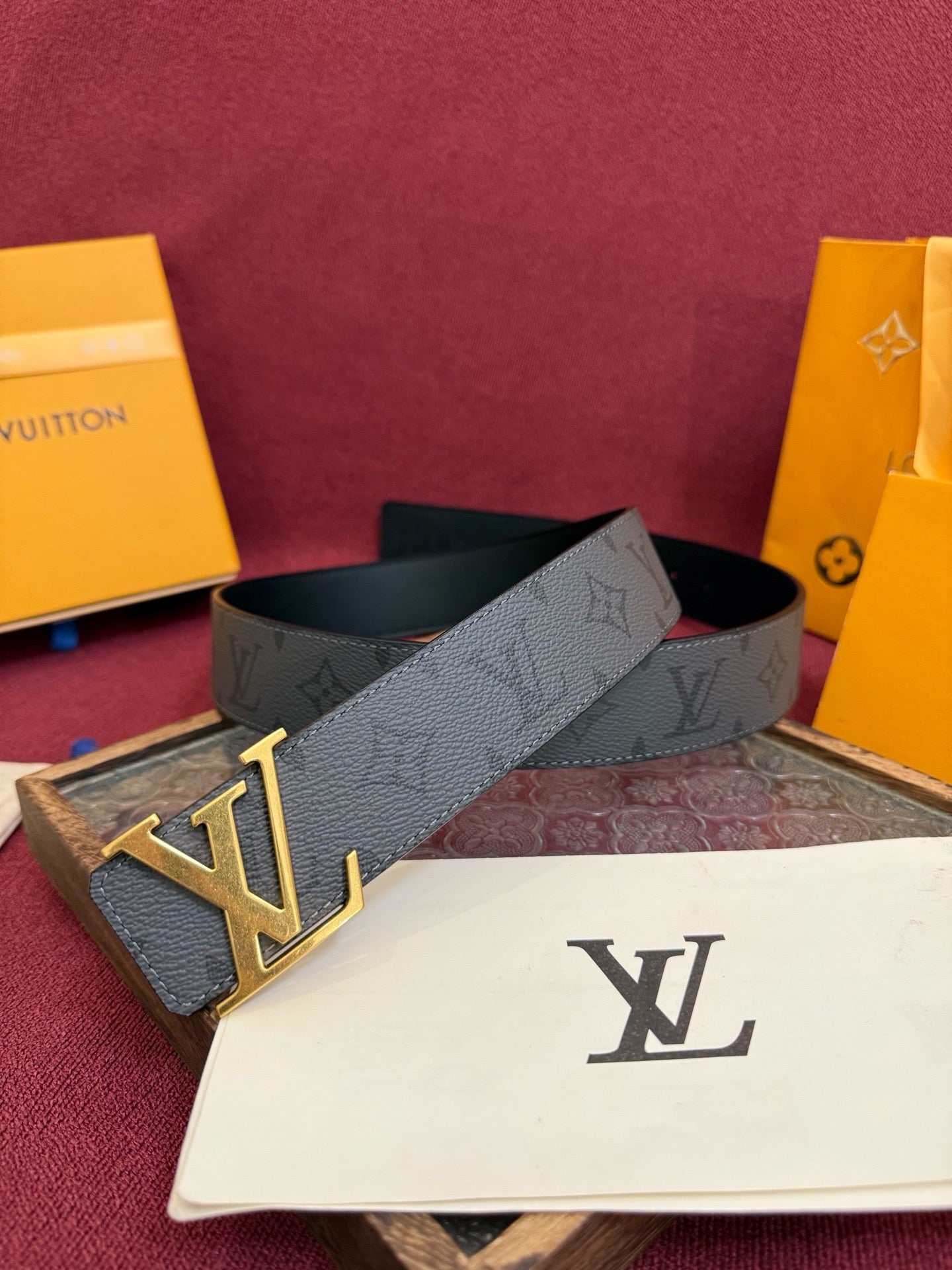 Dark grey Belt - FashionHype.xyz