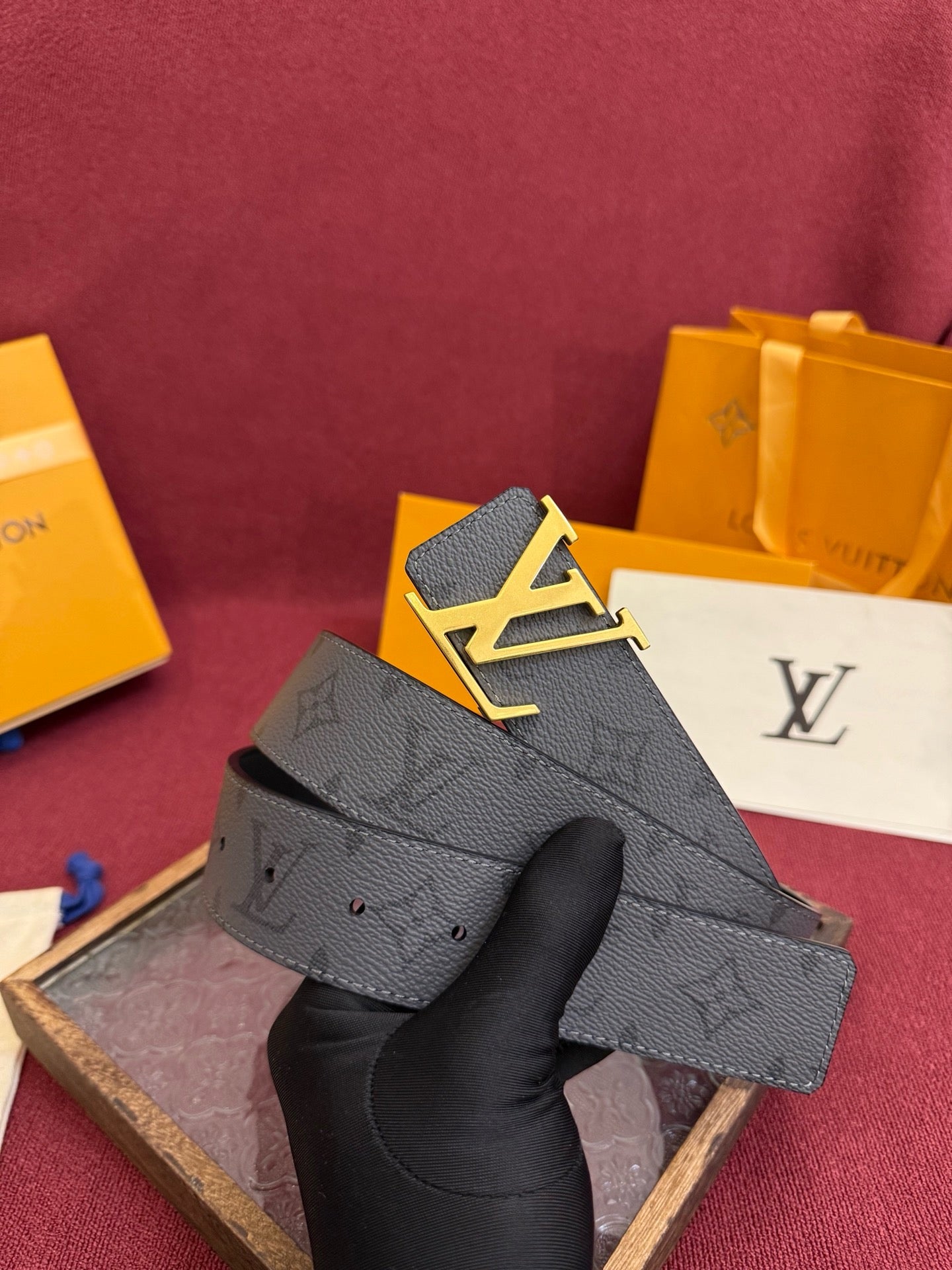 Dark grey Belt - FashionHype.xyz