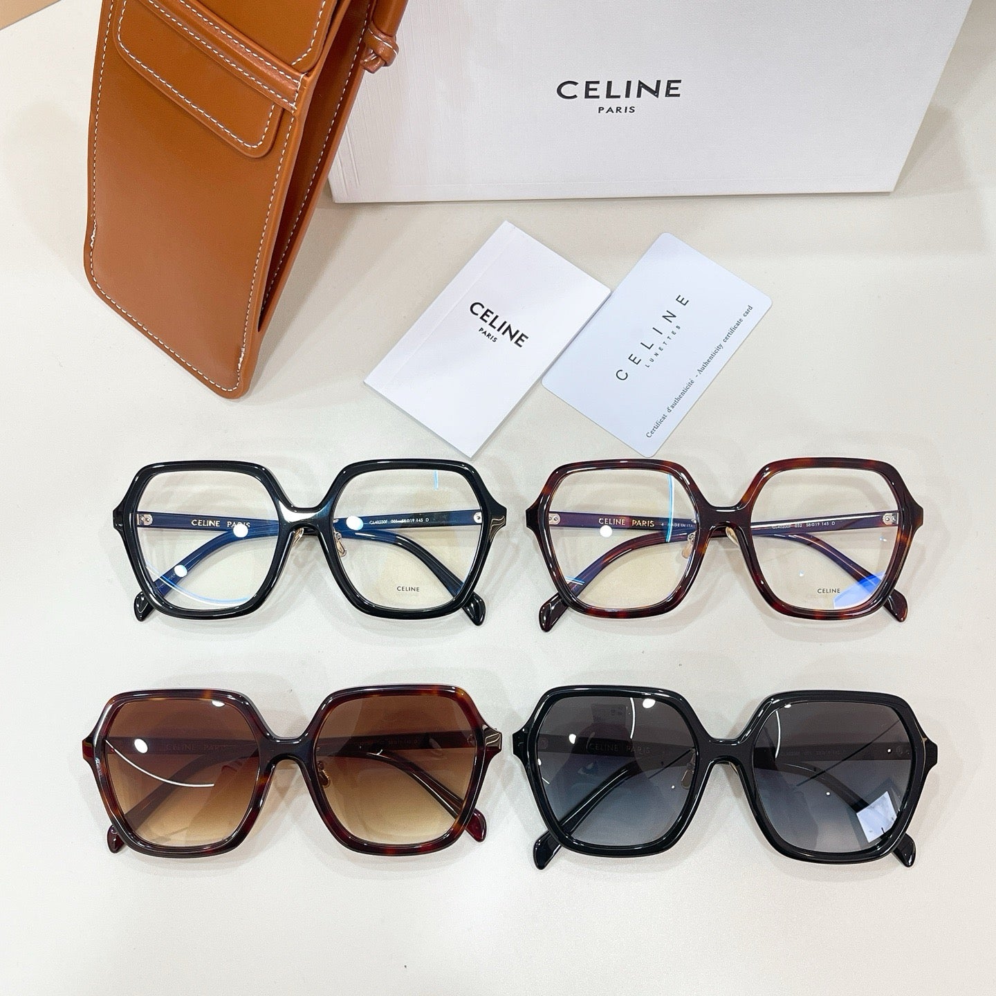 Mehrfarbige Sonnenbrille