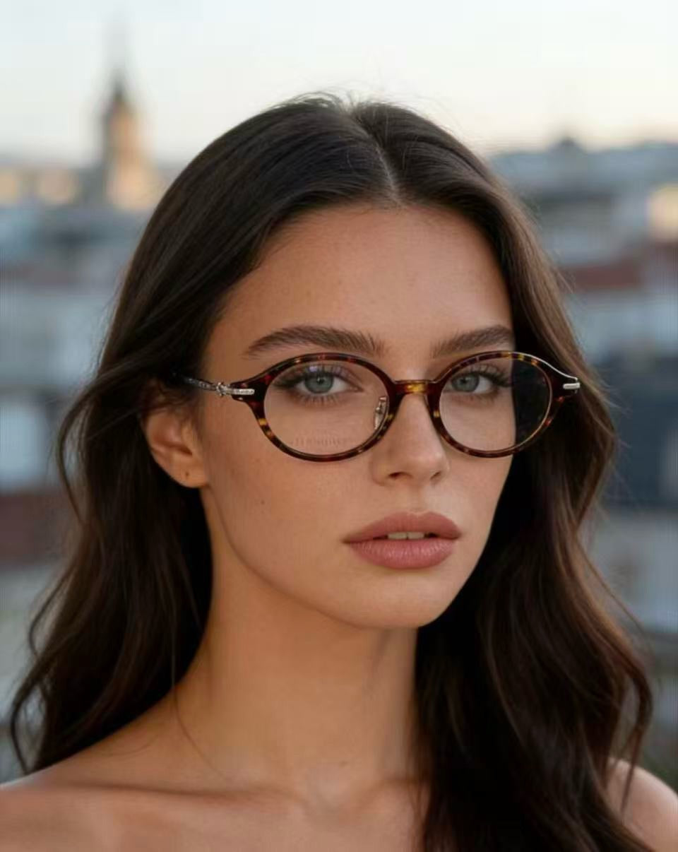 Mehrfarbige Sonnenbrille