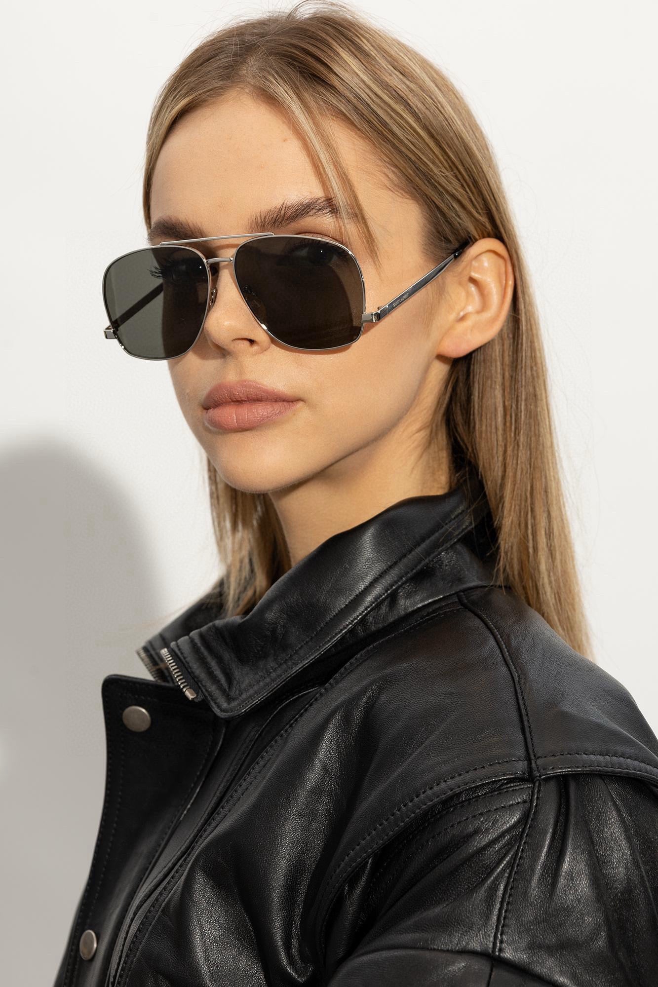 Mehrfarbige Sonnenbrille