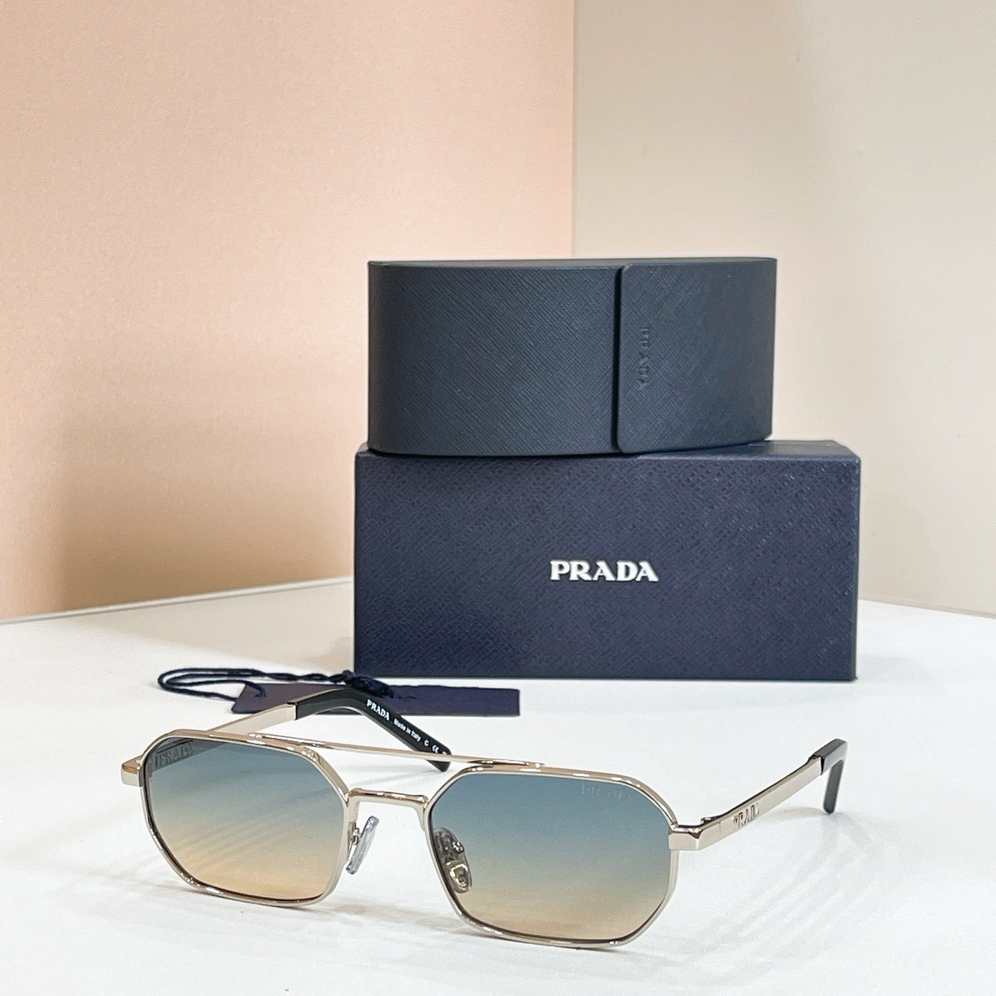 Multi-color Sunglass