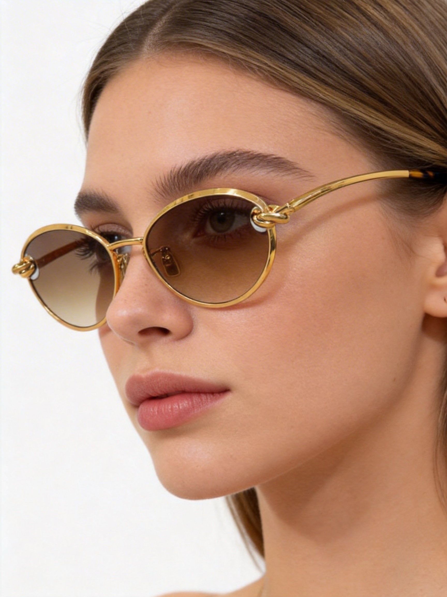 Mehrfarbige Sonnenbrille