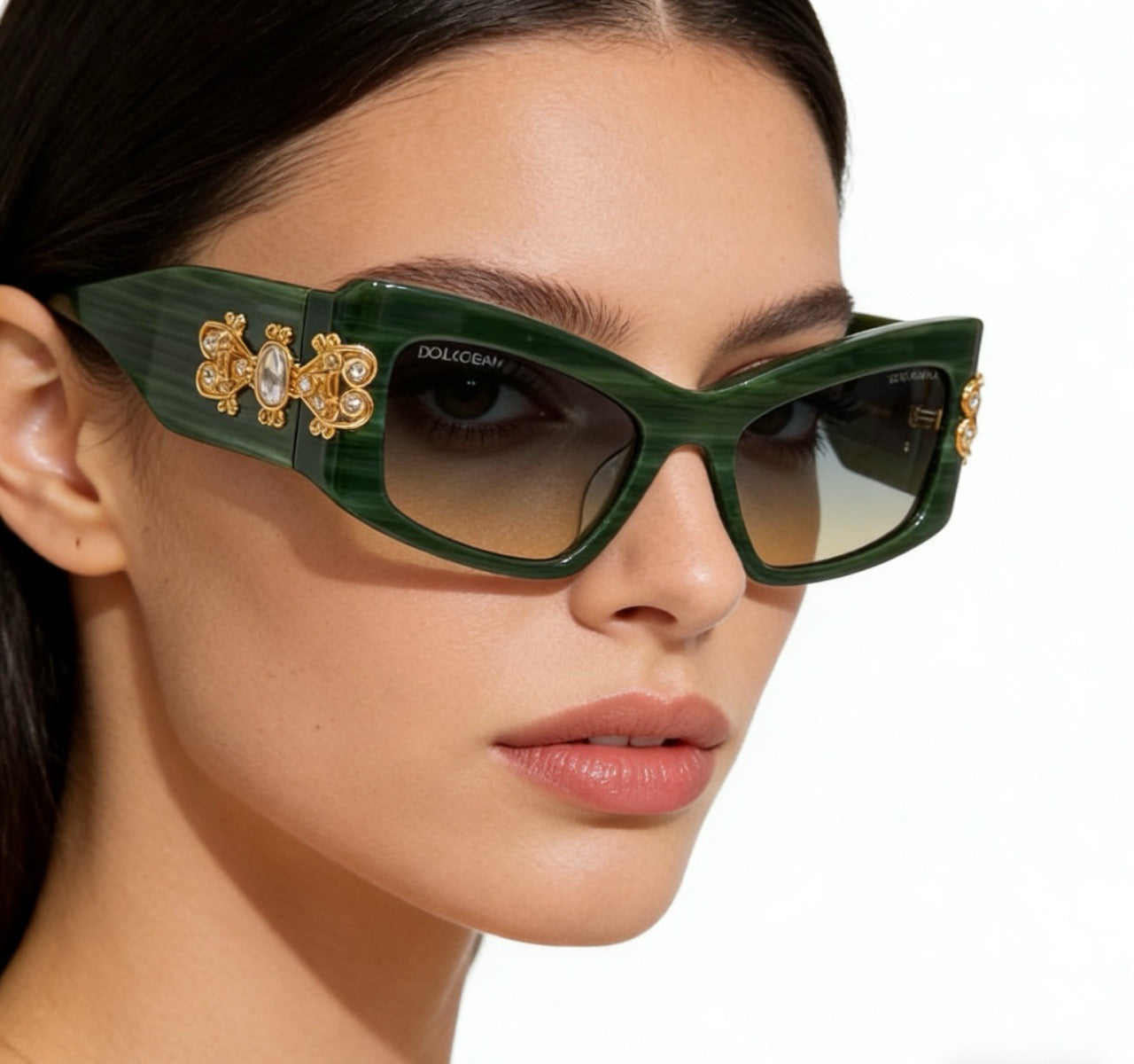 Mehrfarbige Sonnenbrille