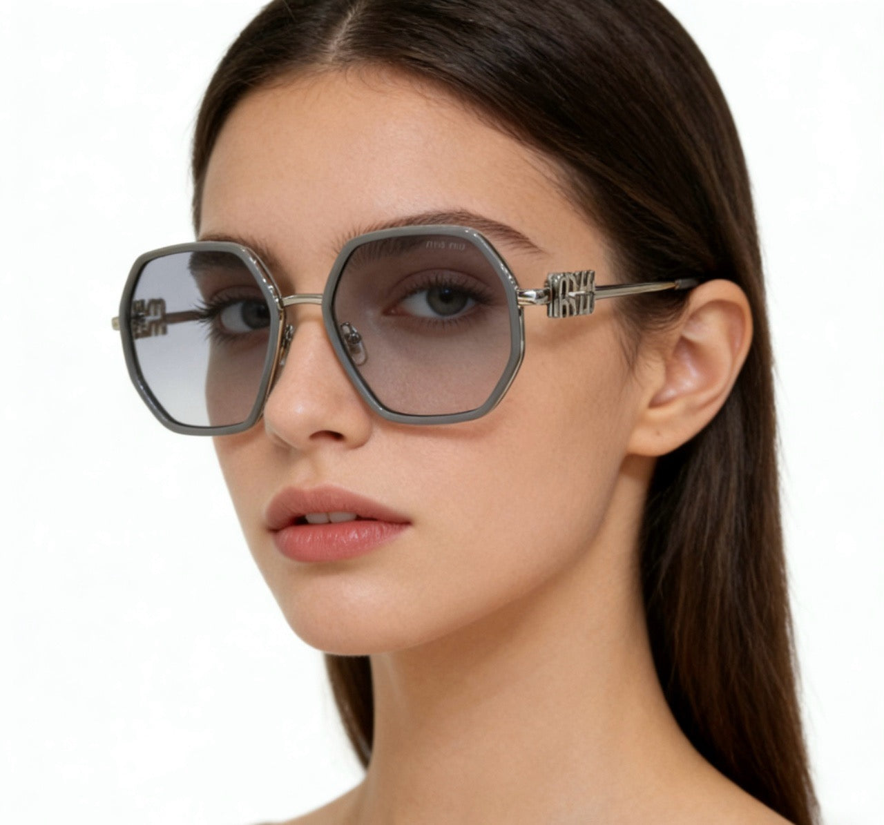 Mehrfarbige Sonnenbrille