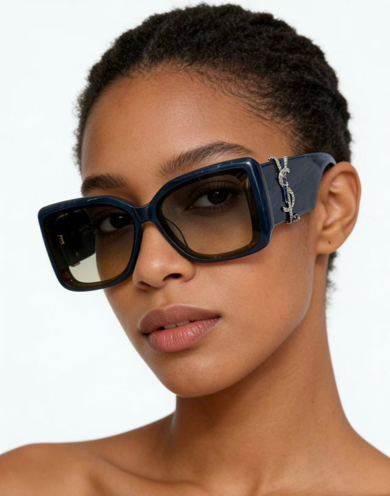 Mehrfarbige Sonnenbrille