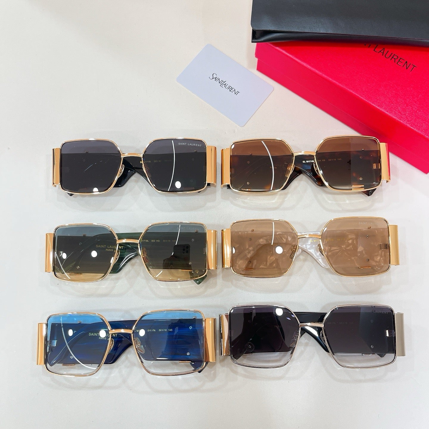 Mehrfarbige Sonnenbrille