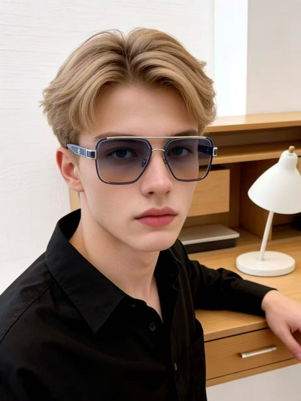 Mehrfarbige Sonnenbrille