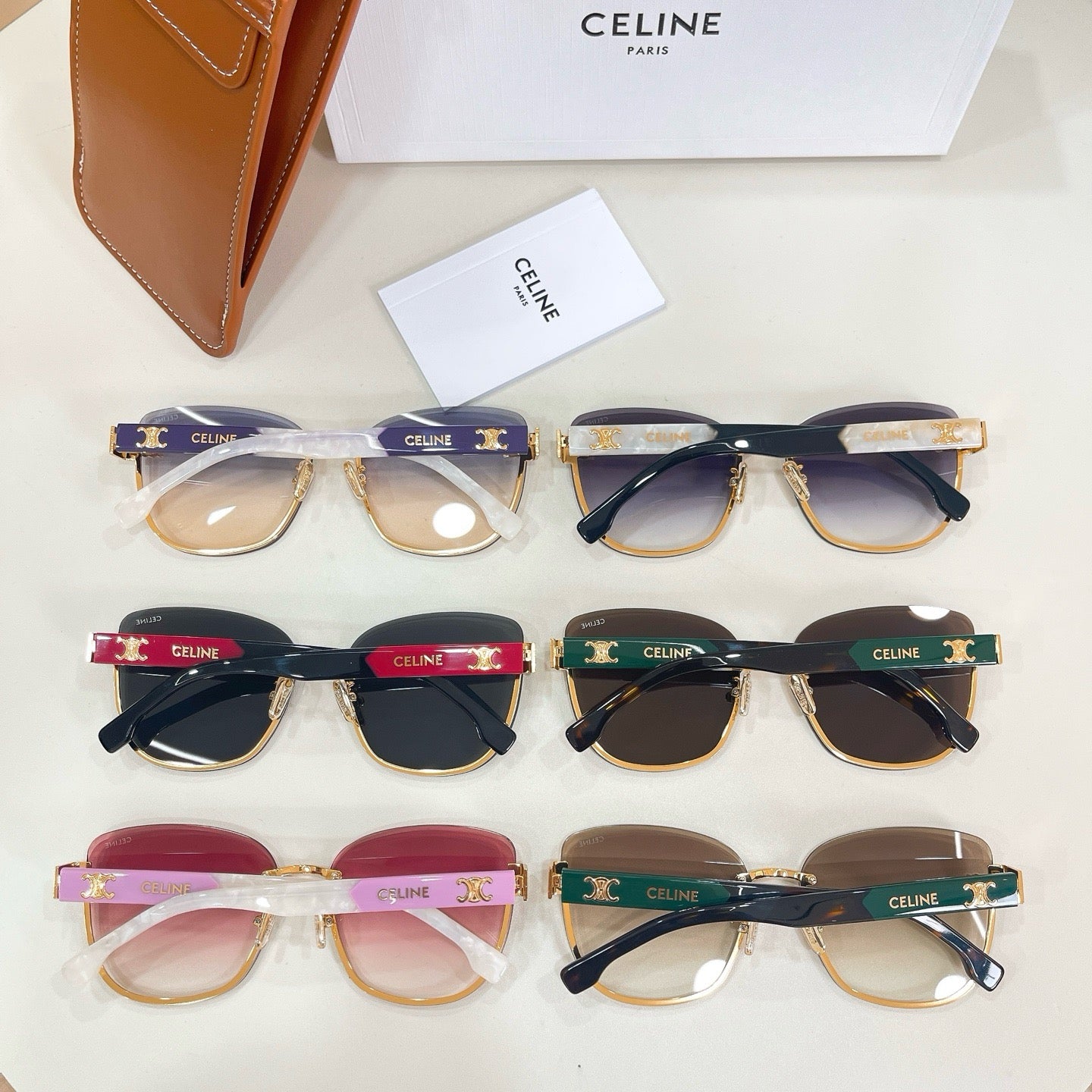 Mehrfarbige Sonnenbrille